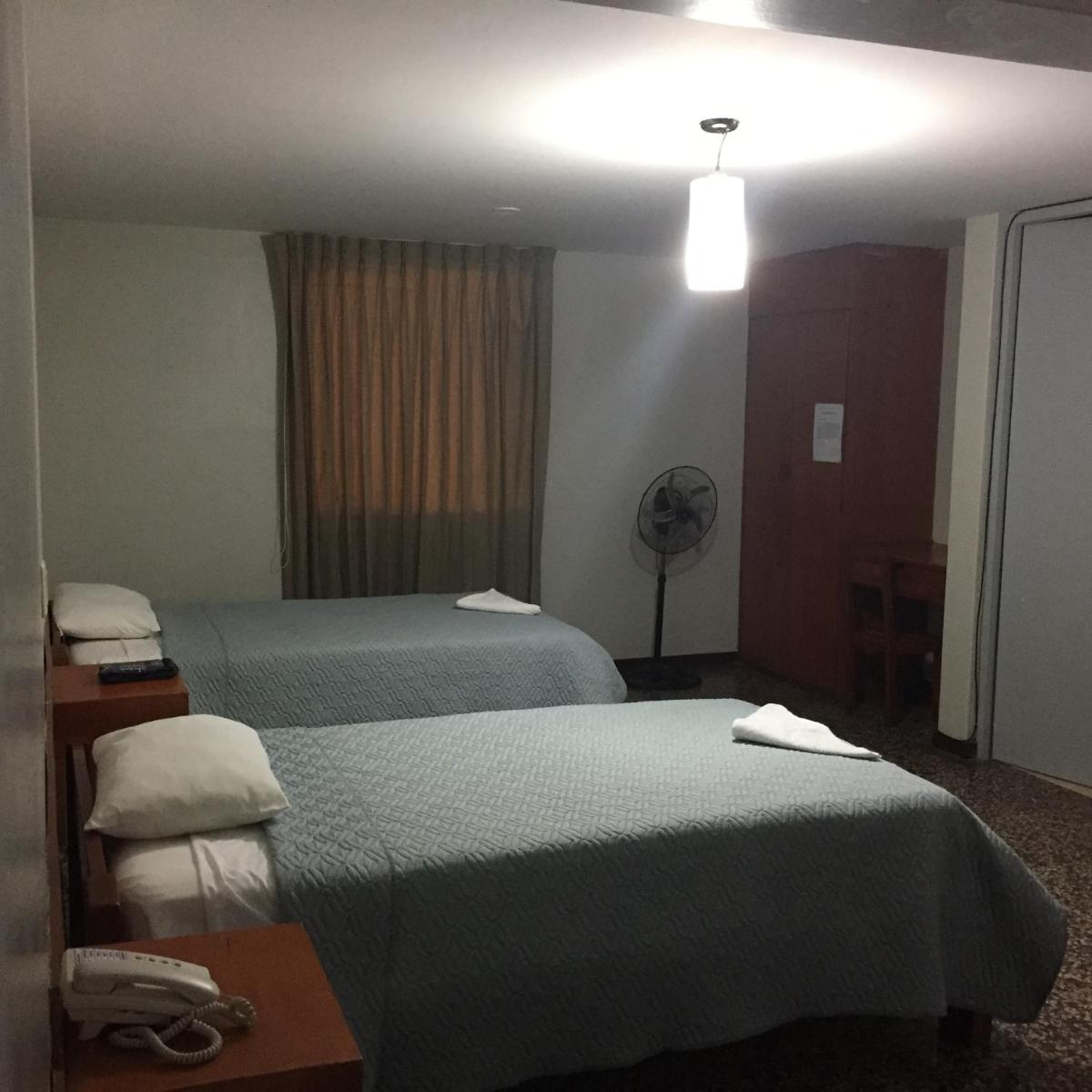 Twin Room photo 2