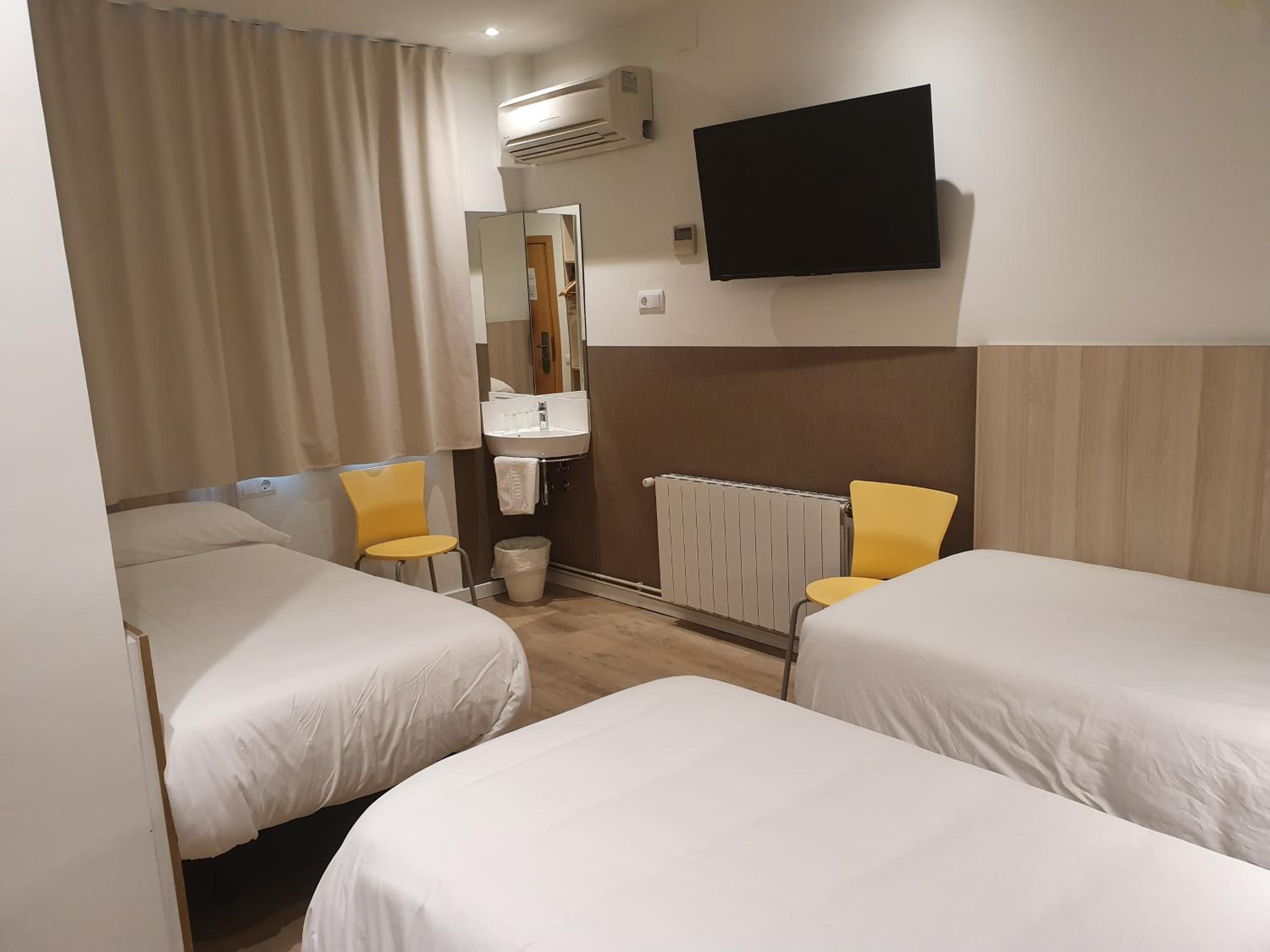 Triple Room photo 2