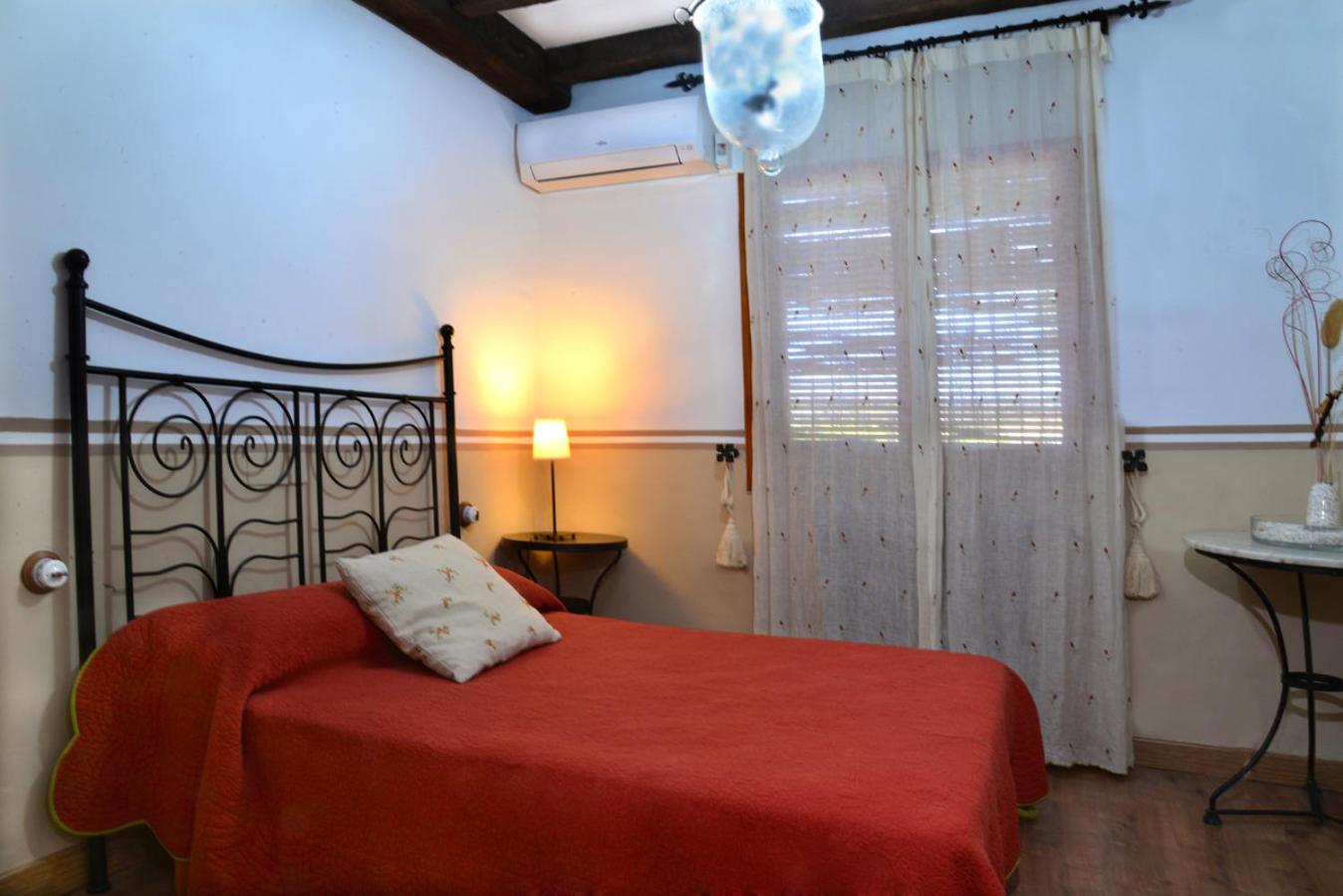 Standard Double or Twin Room photo 3