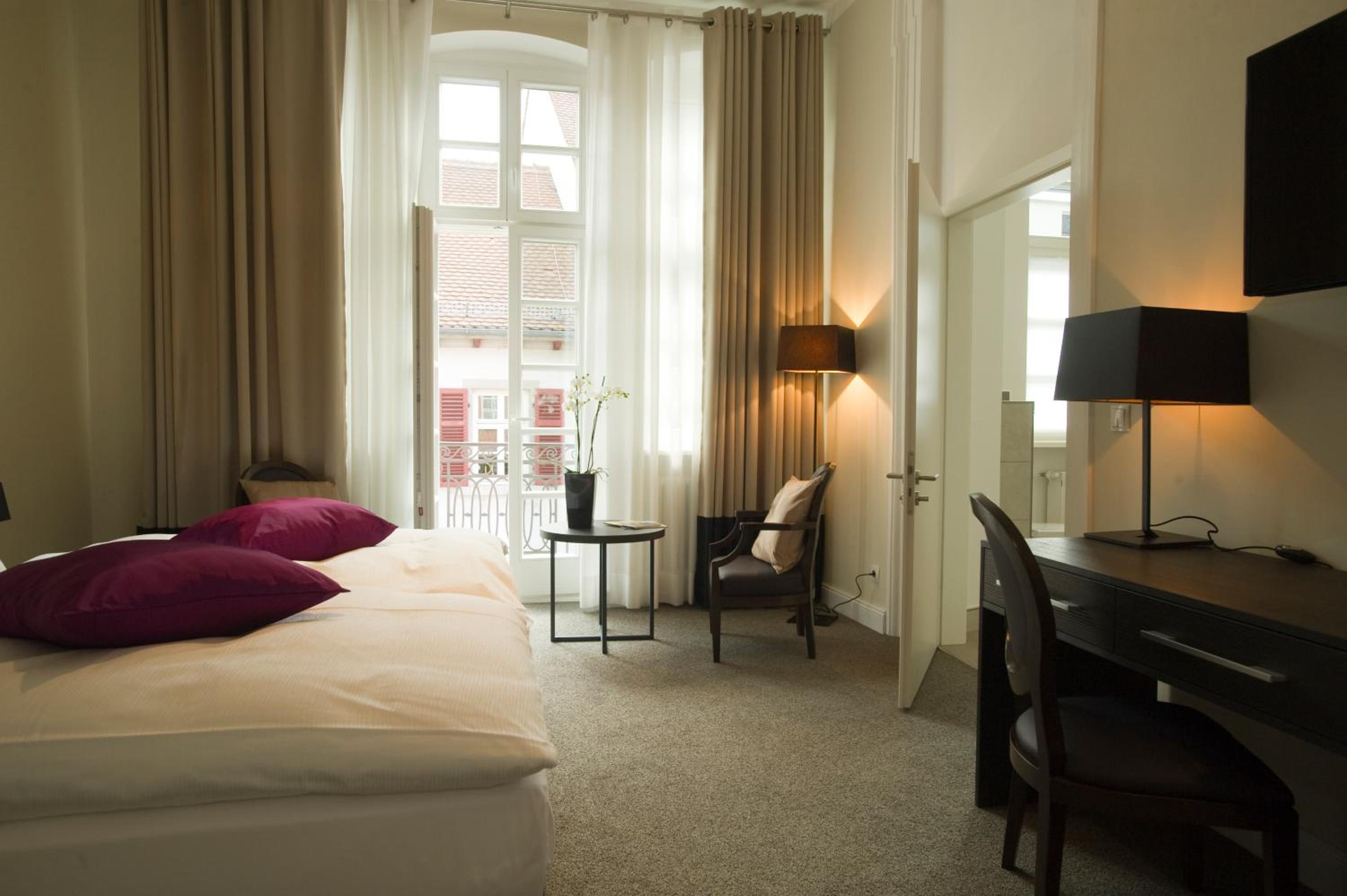 Business Double Room photo 2