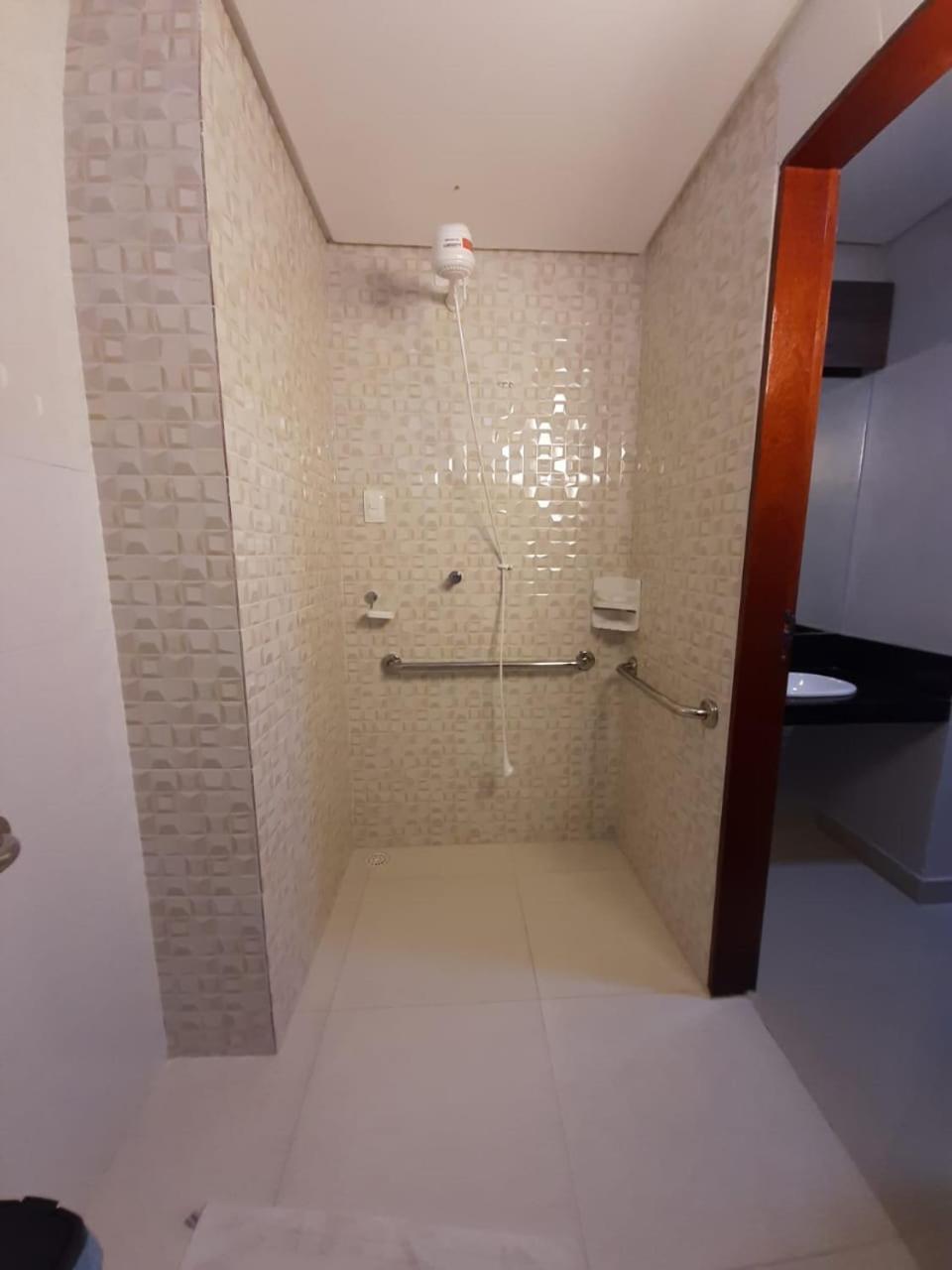 Apartment - Disability Access photo 3