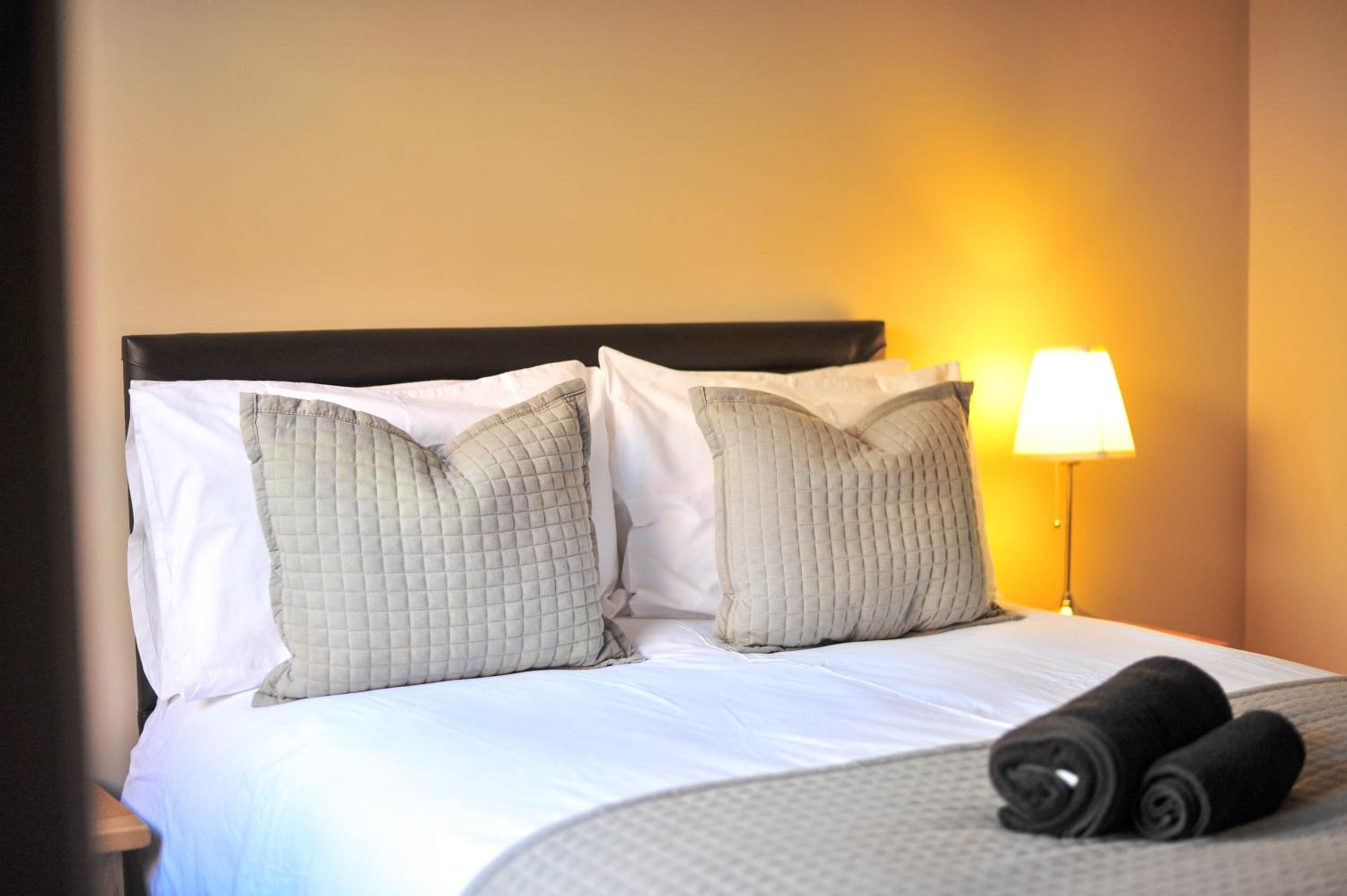 Double Room With Shared Bathroom