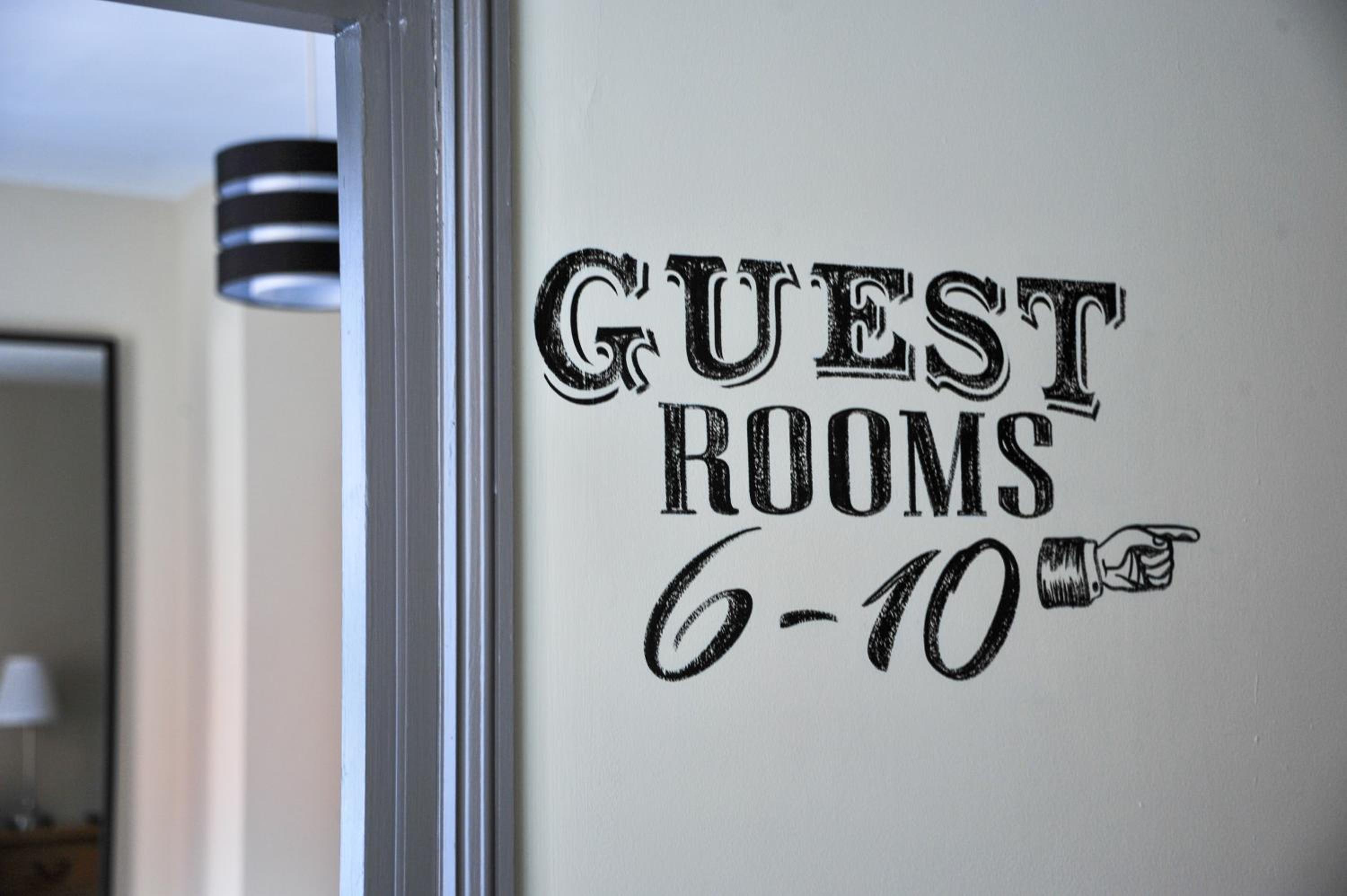 Double Room With Private Bathroom photo 3