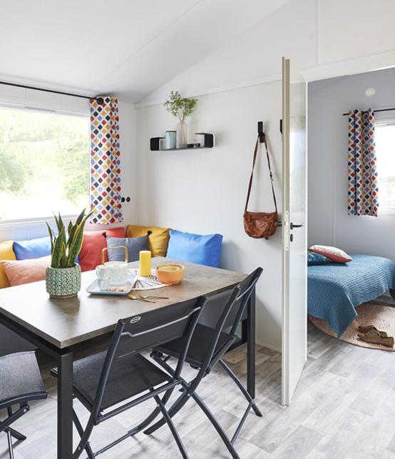 Mobile Home photo 1