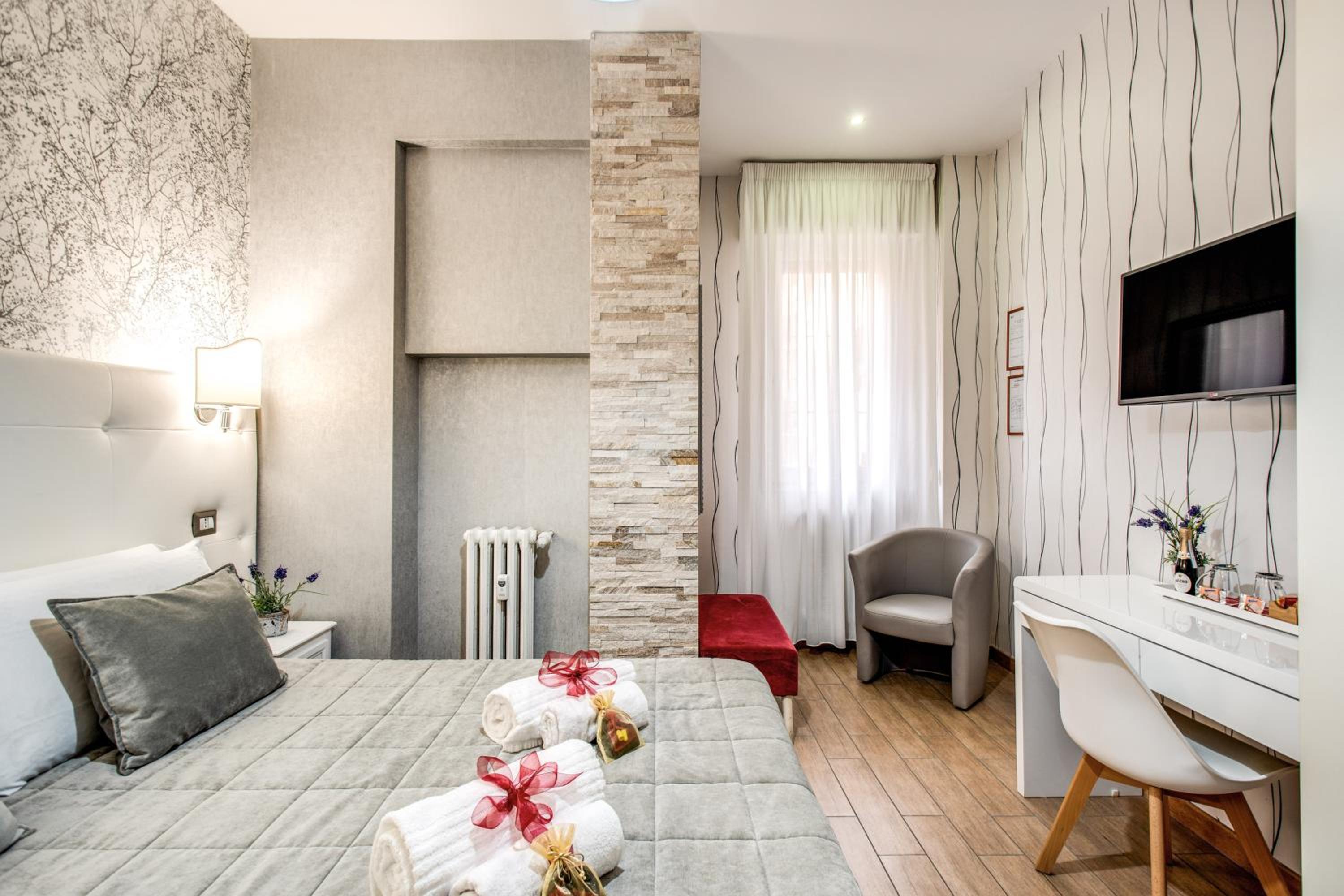 Standard Triple Room photo 3