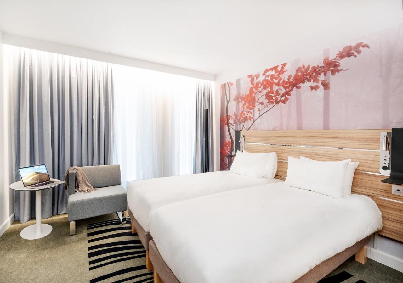 Standard Twin Room - Photo 4