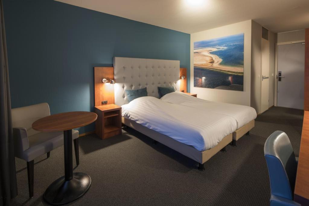 Deluxe Double Room with Balcony and Sea View photo 1