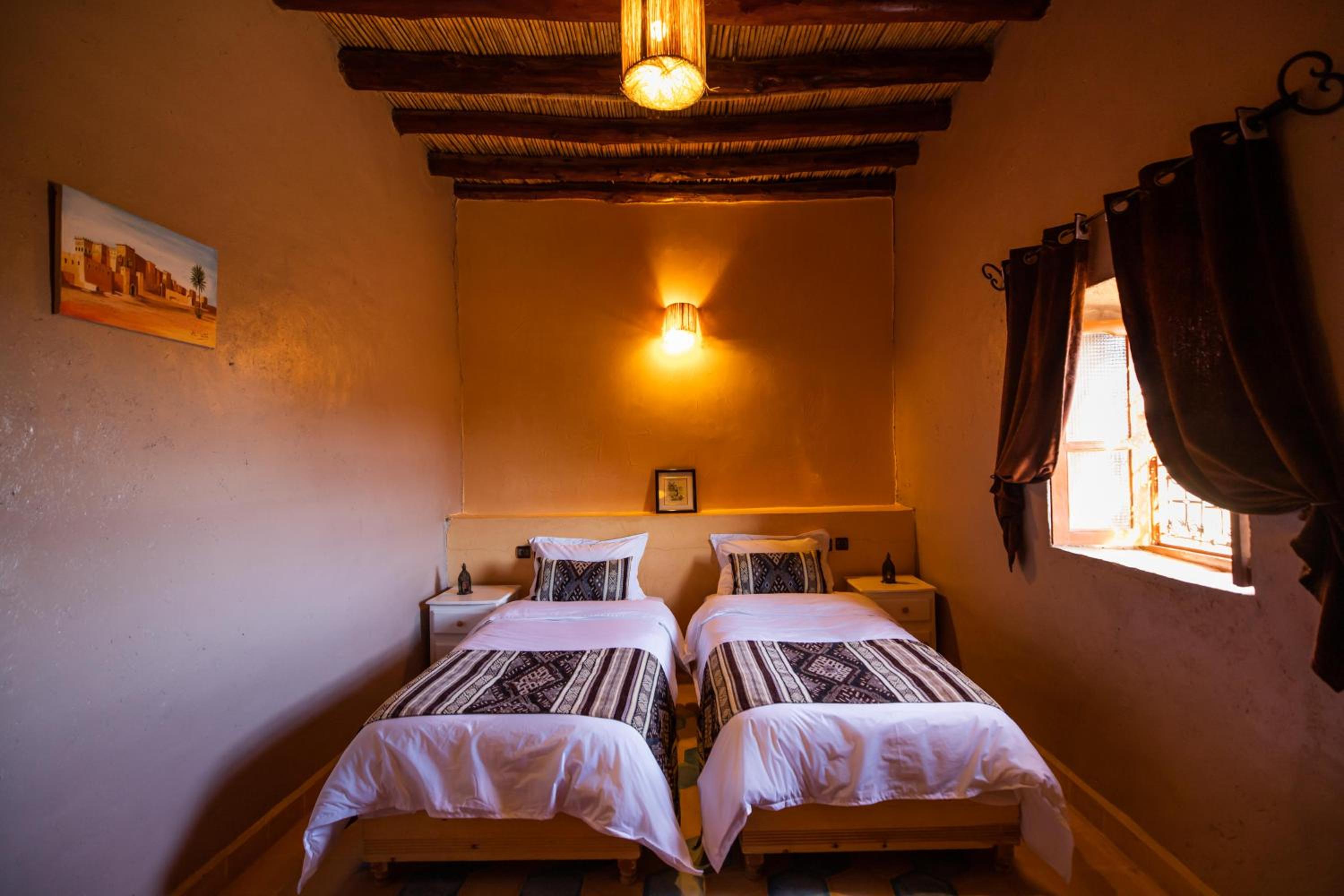 Deluxe Twin Room photo 2