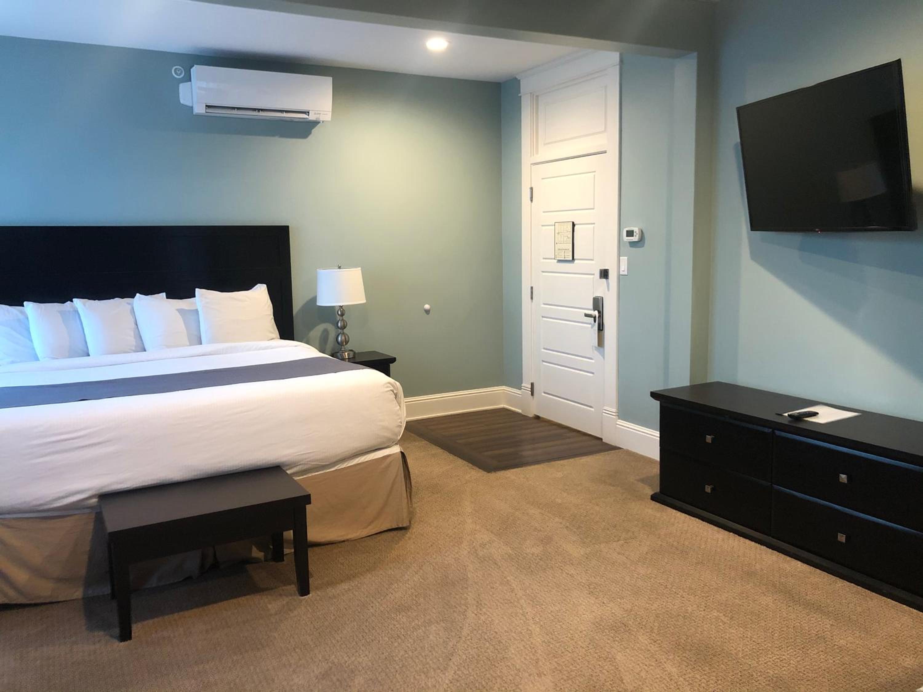 Standard Suite