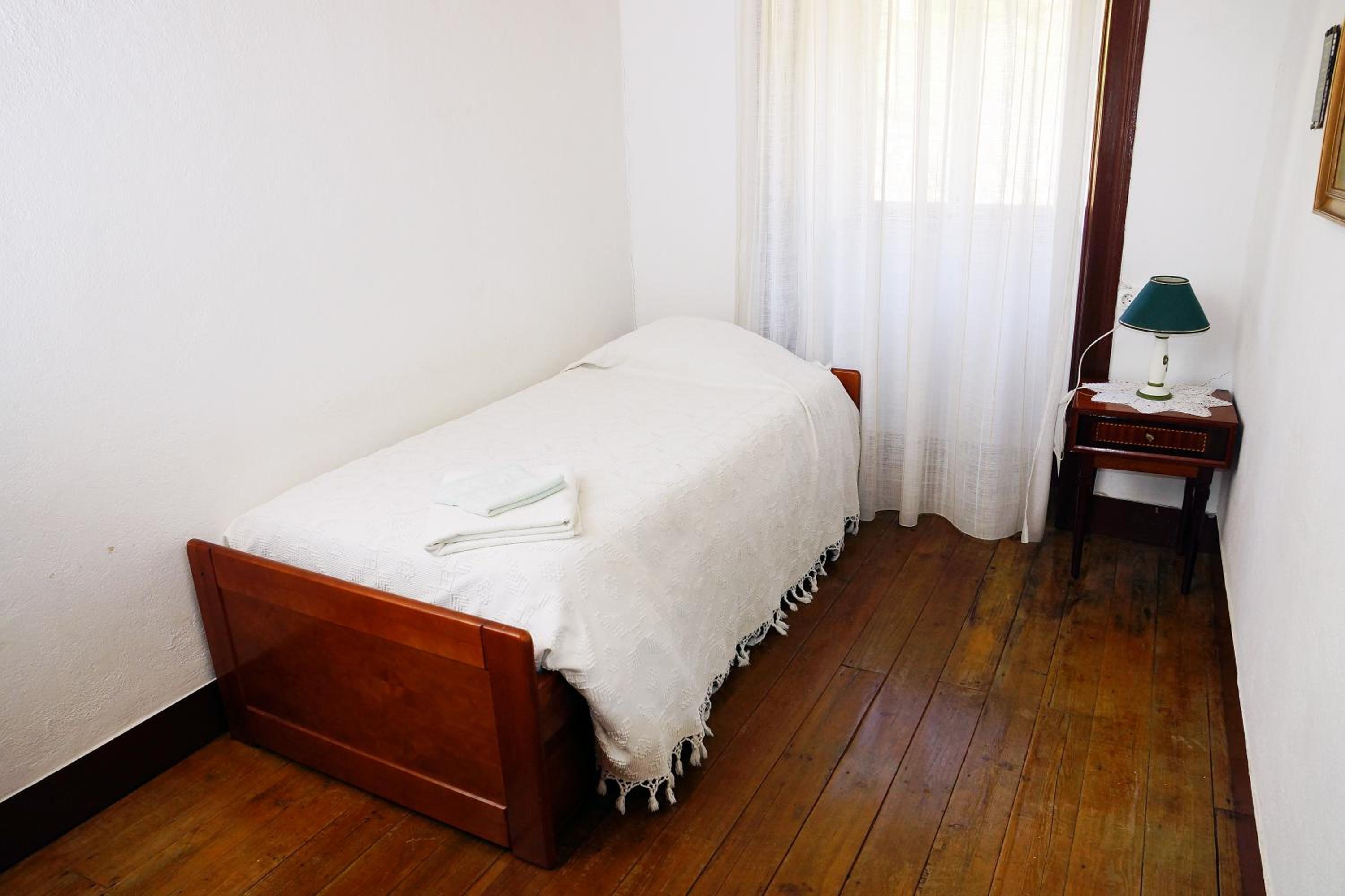 Budget Single Room photo 2