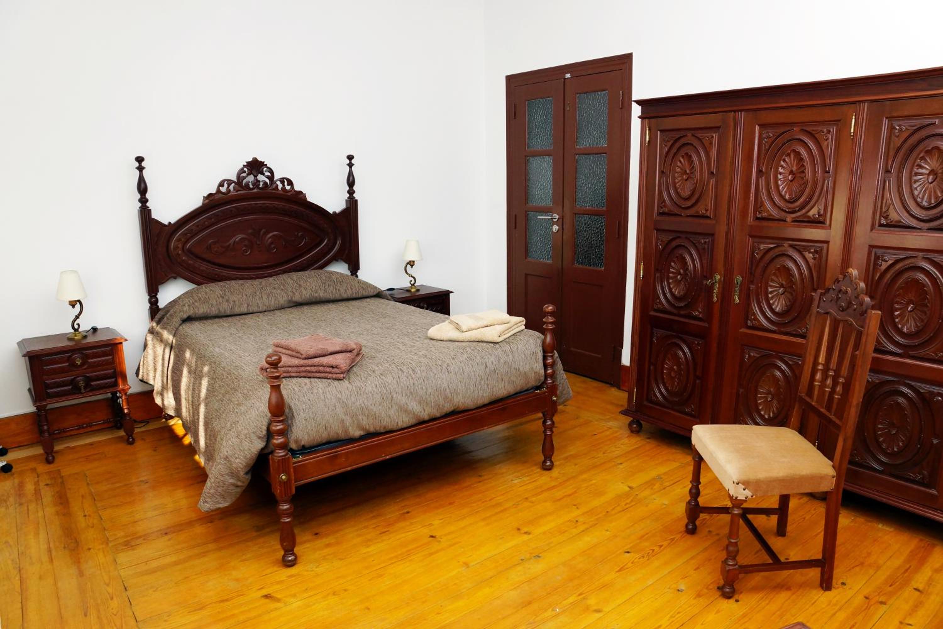Double Room - Photo 2