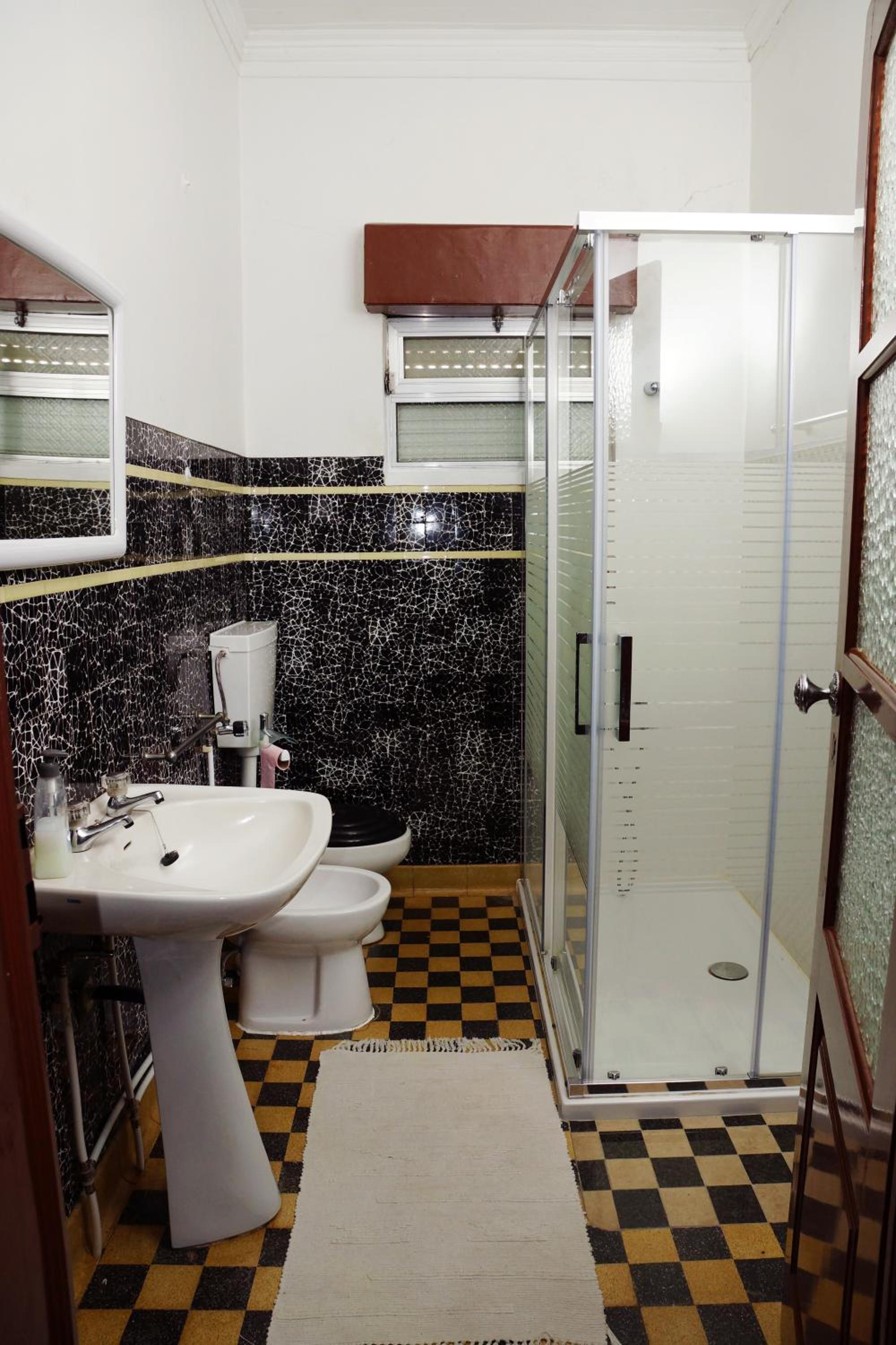 Double Room - Photo 4