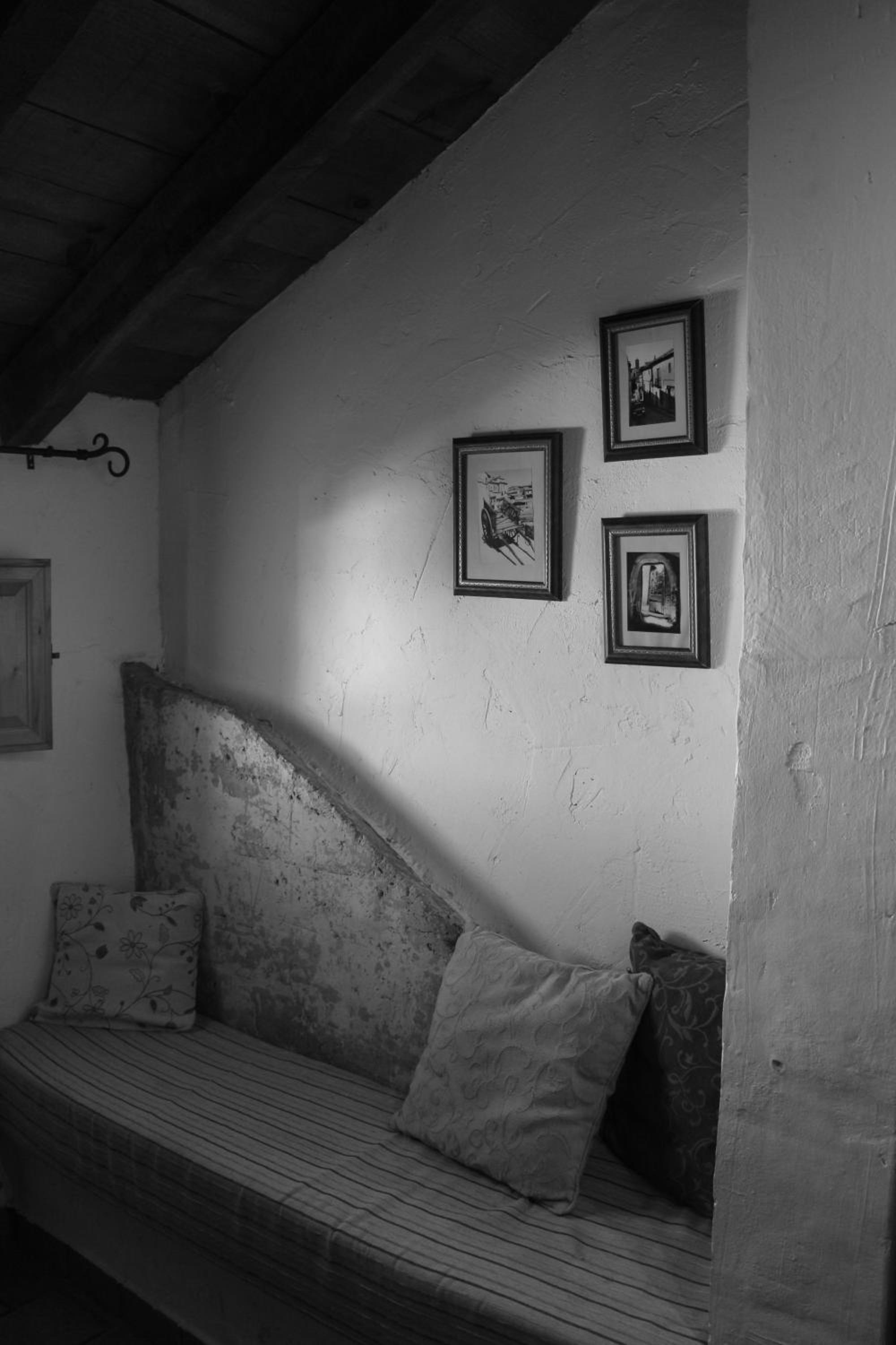 Double Room photo 3