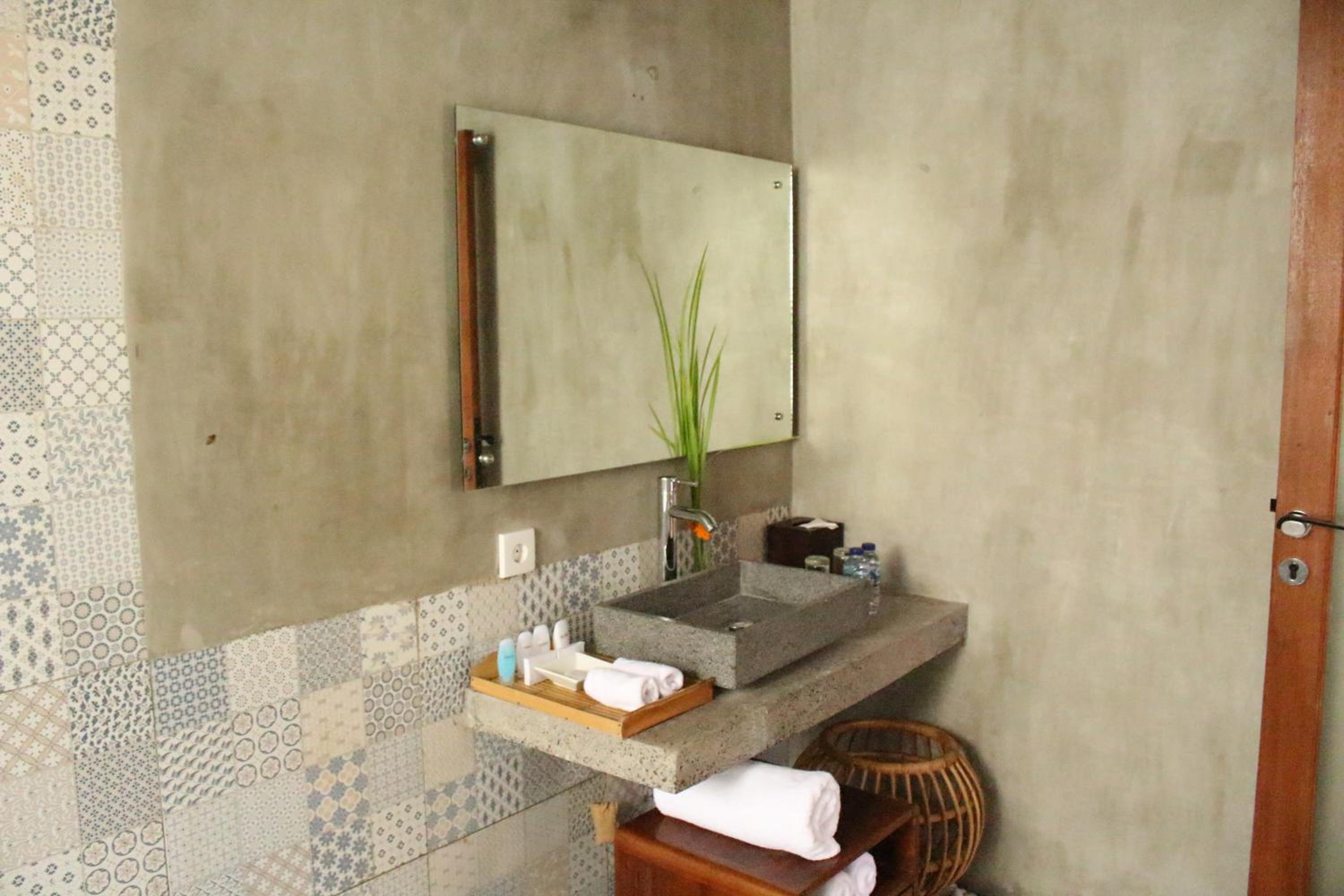 One Bedroom Joglo Villa - Photo 8