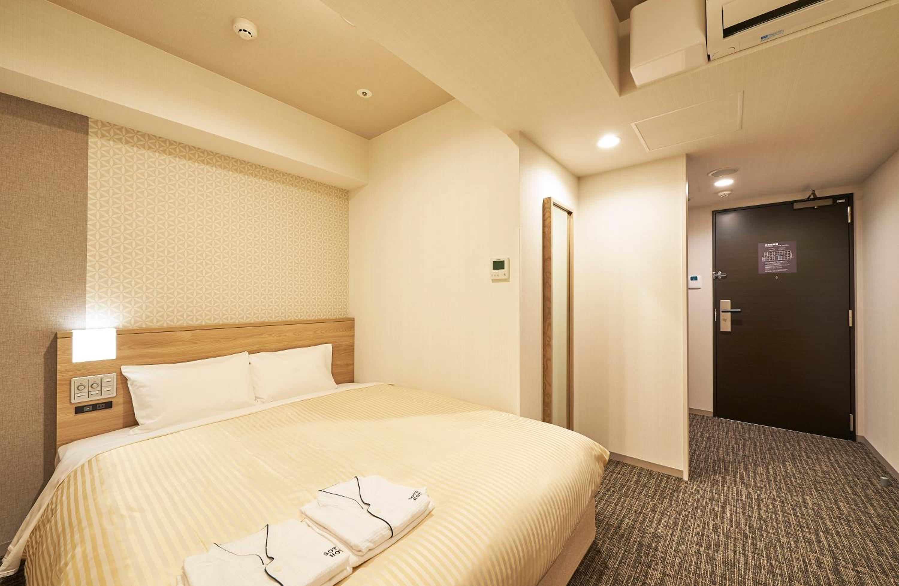 Deluxe Double Room - Non-Smoking - Photo 1