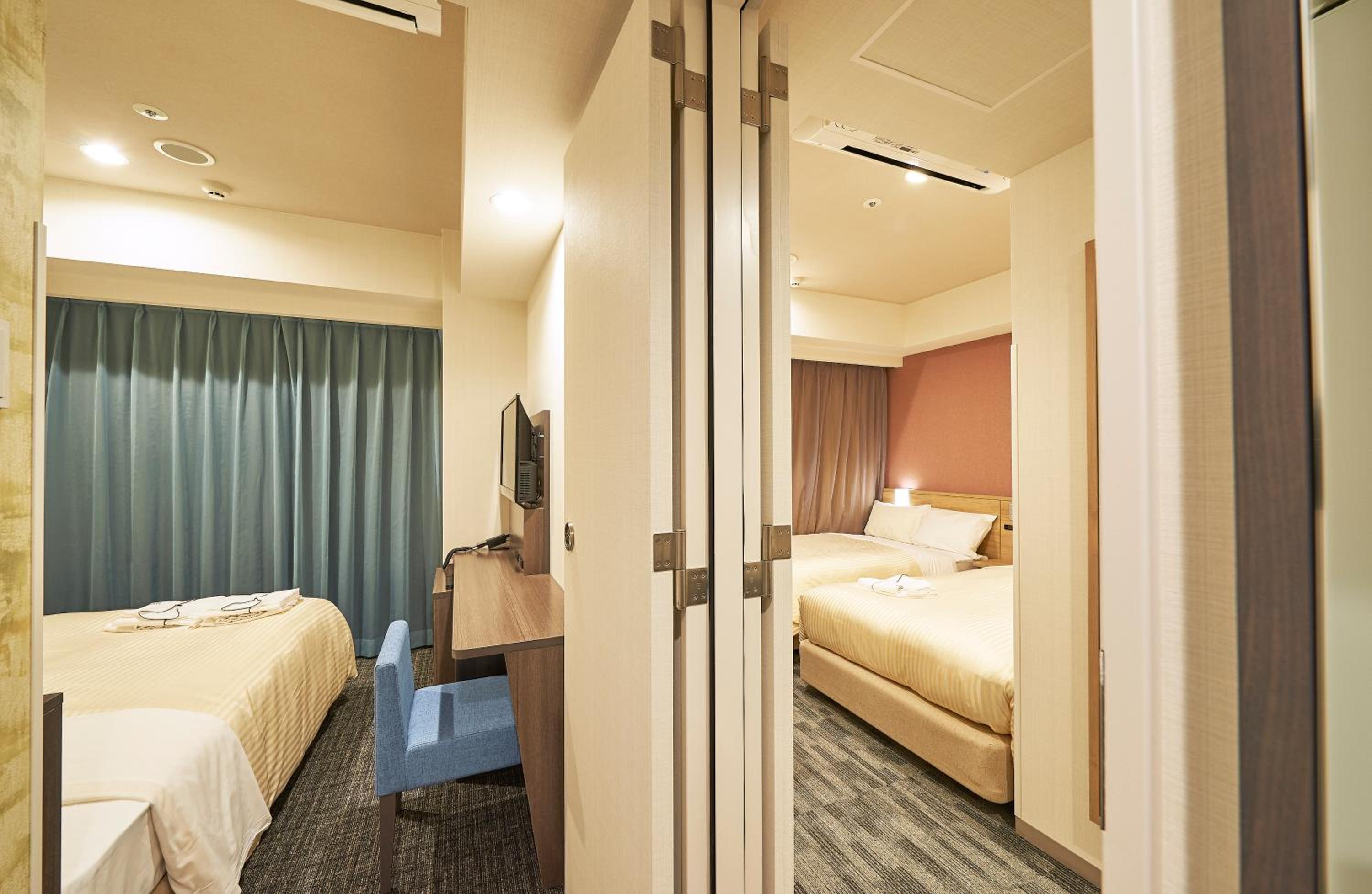 Connecting Room - Non-Smoking