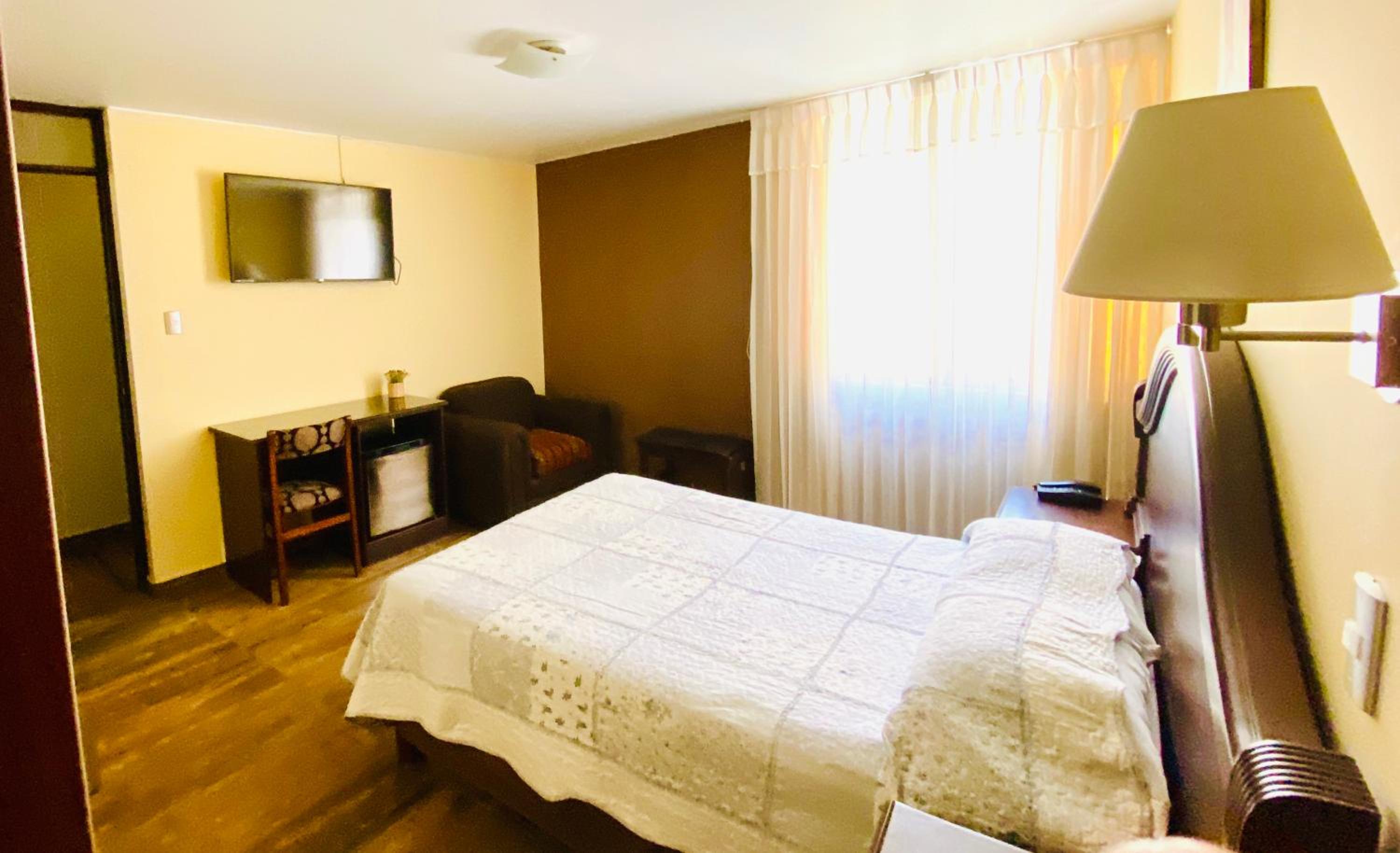 Double Room - Photo 4
