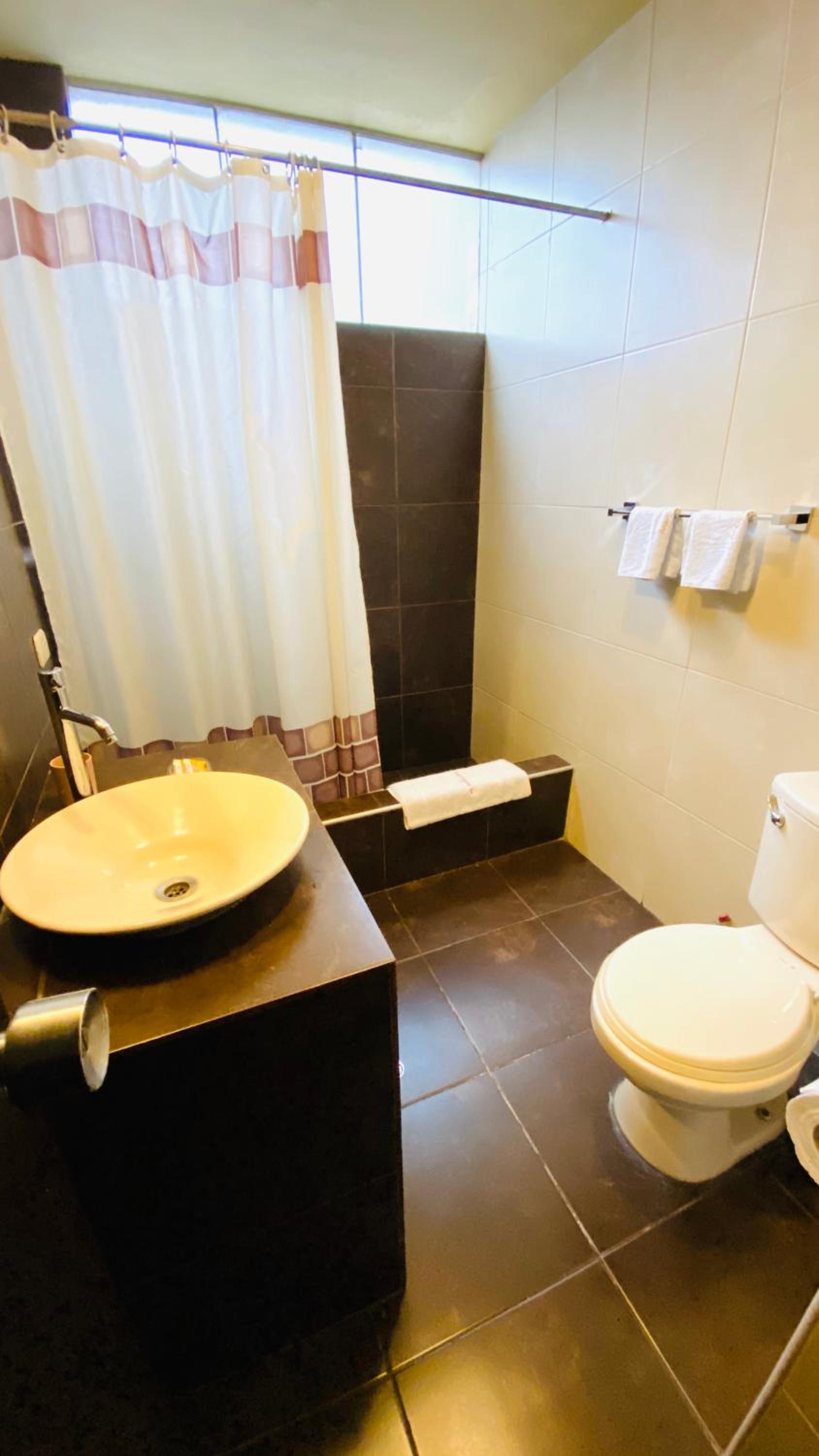 Double Room - Photo 6