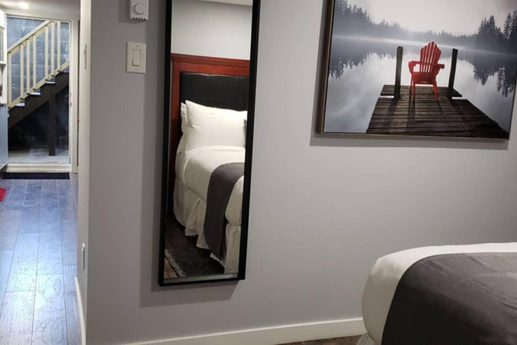 One-Bedroom Apartment photo 3