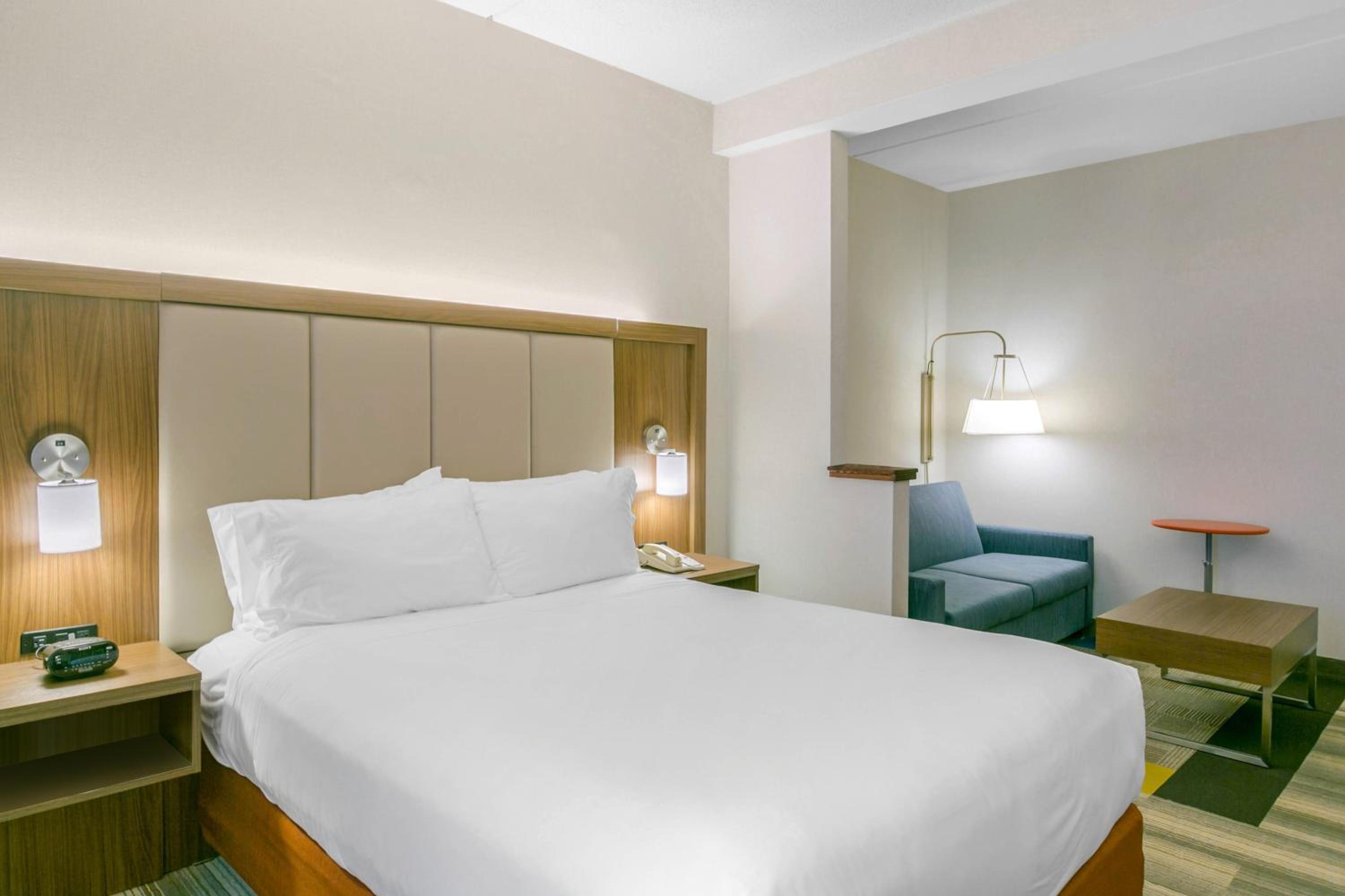 Standard Room - Photo 10