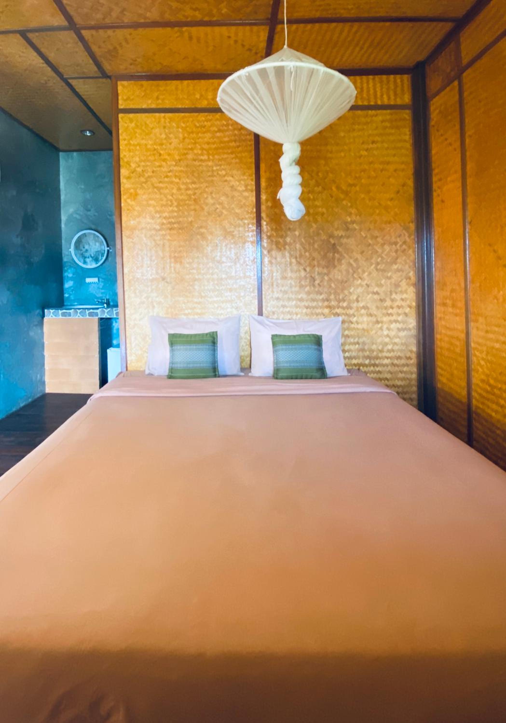 Double Room with Mountain View with Fan - Photo 1