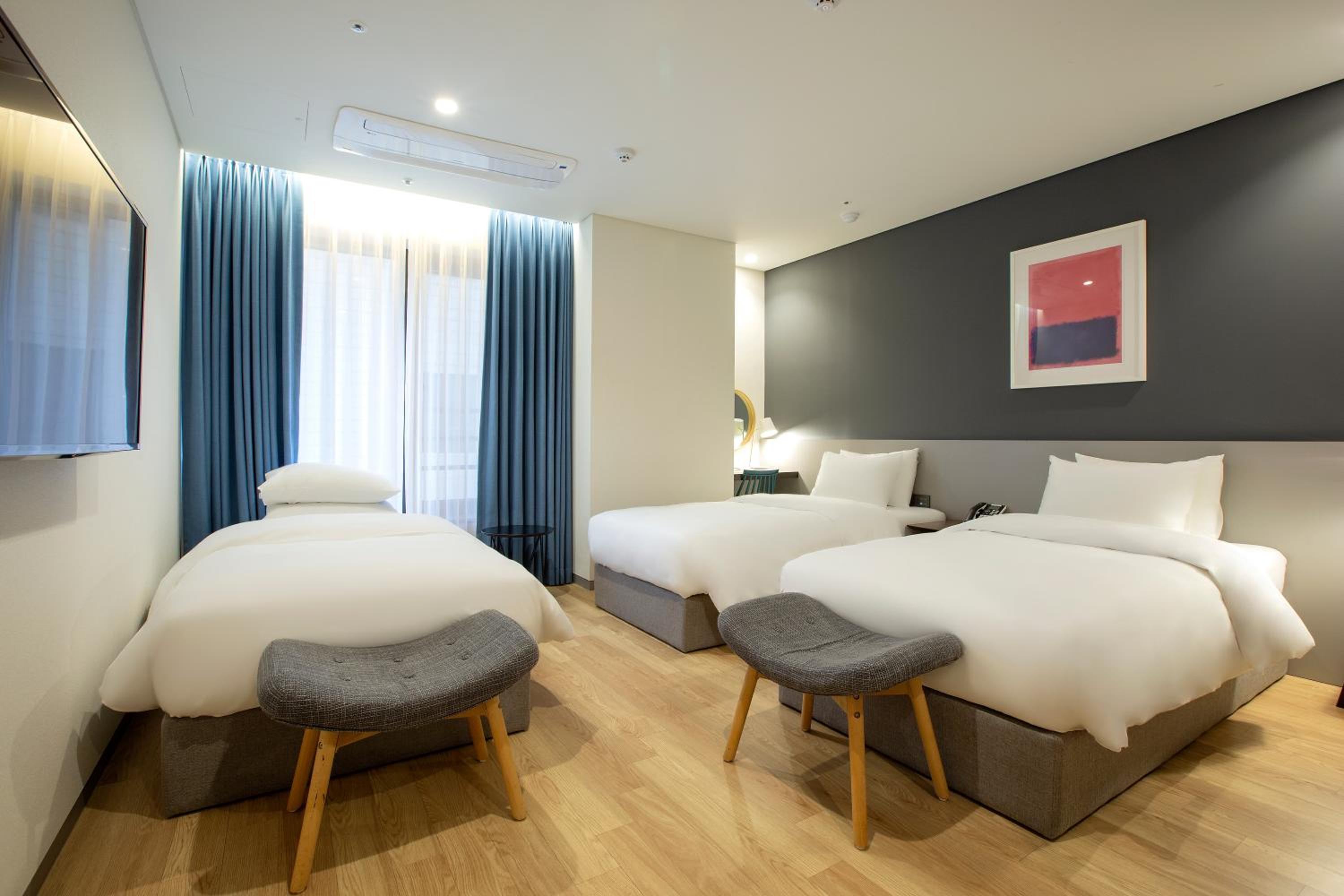 Triple Room photo 2