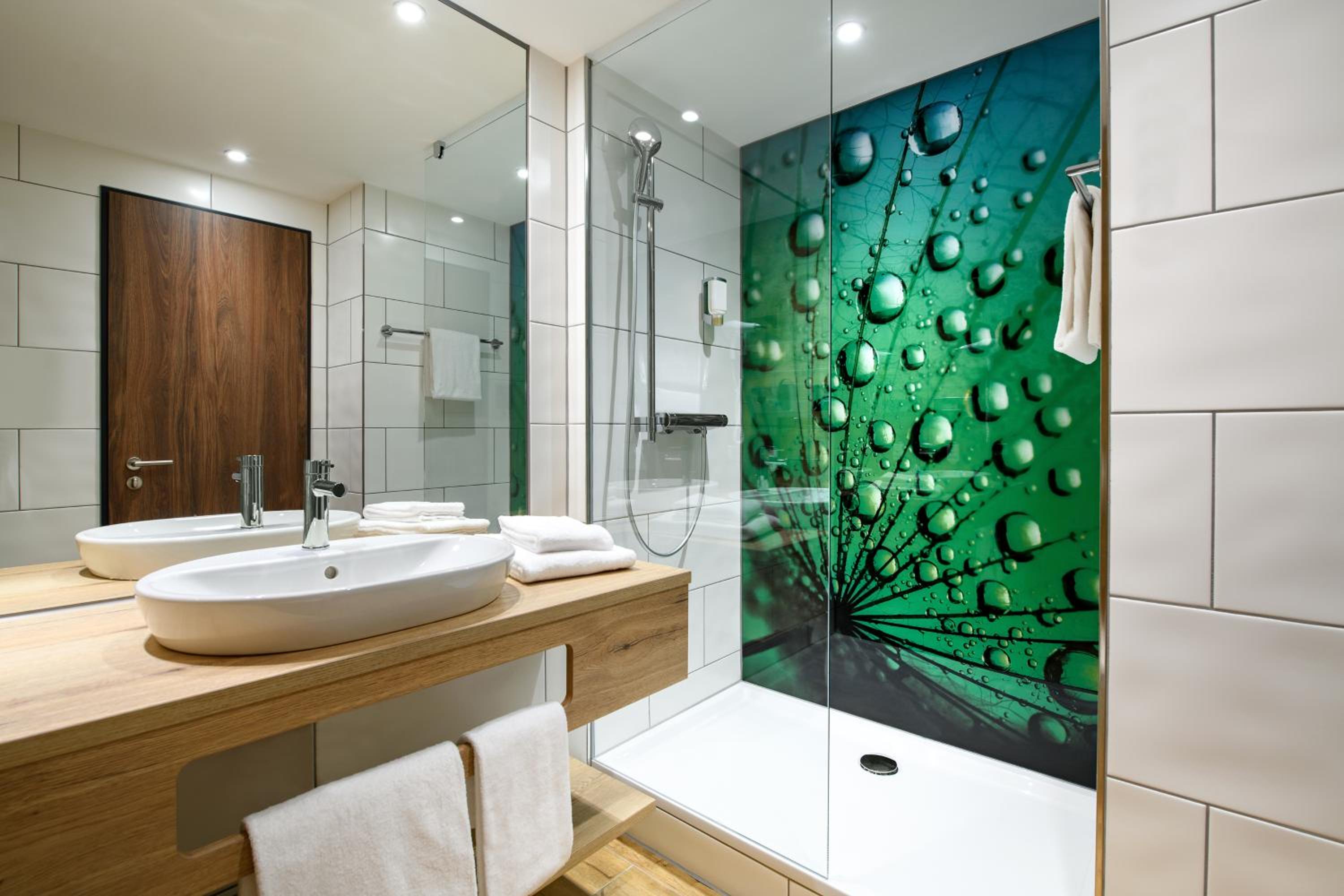 Standard Double Room - Photo 10