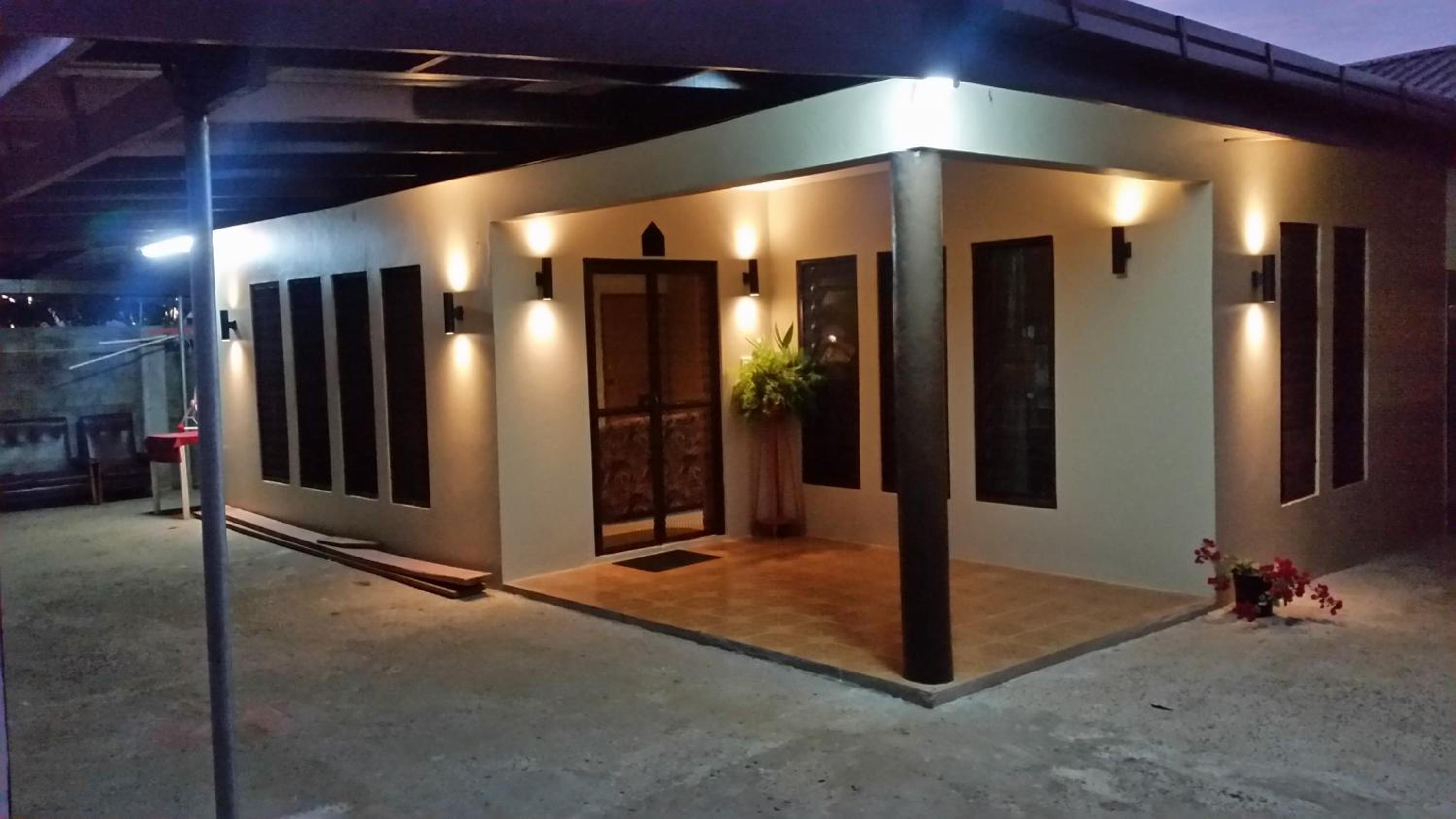 Double or Twin Room with Shared Bathroom photo 2