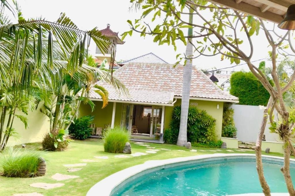 Three-Bedroom Villa - Photo 28