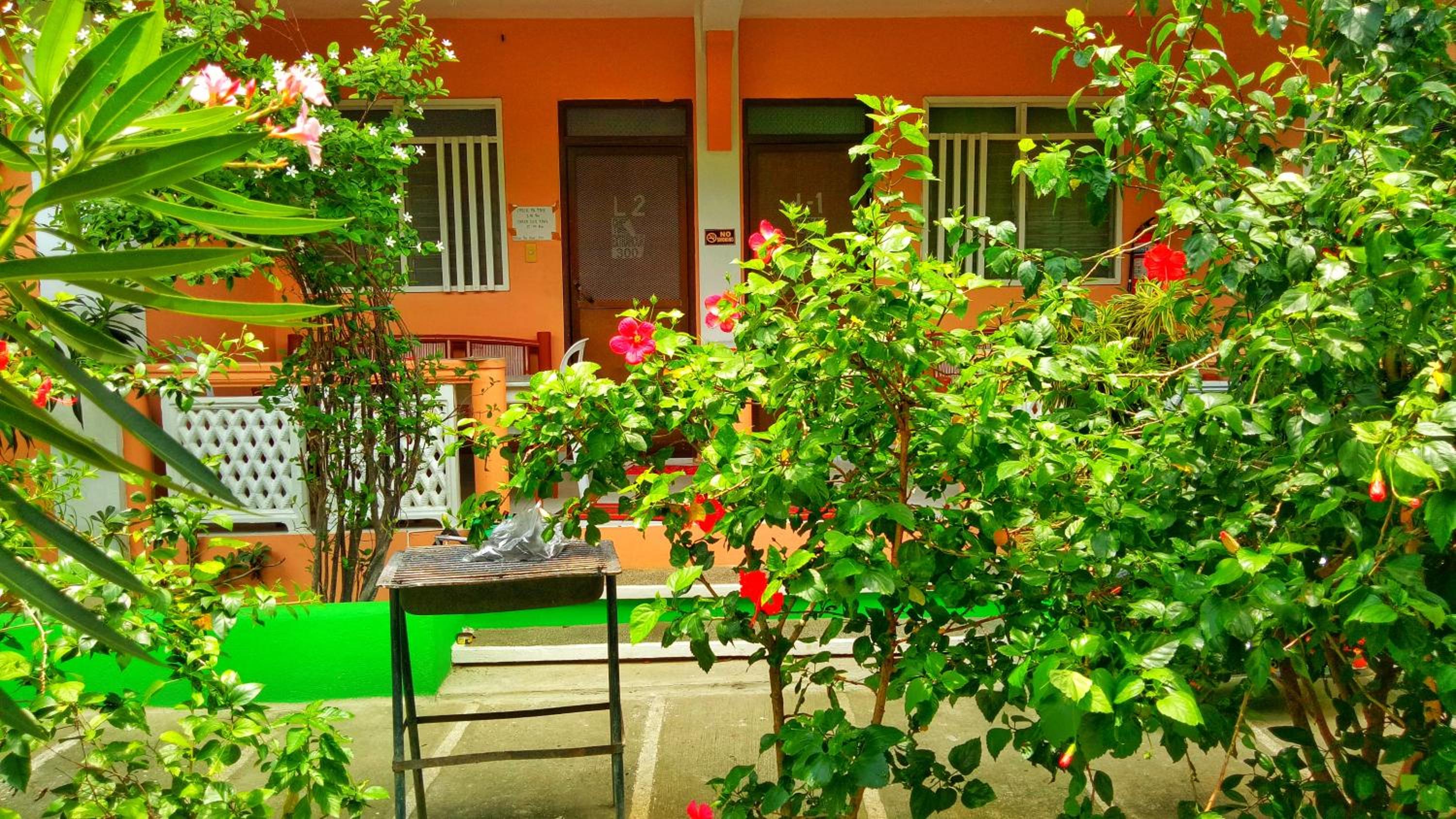 Family Room with Terrace photo 2