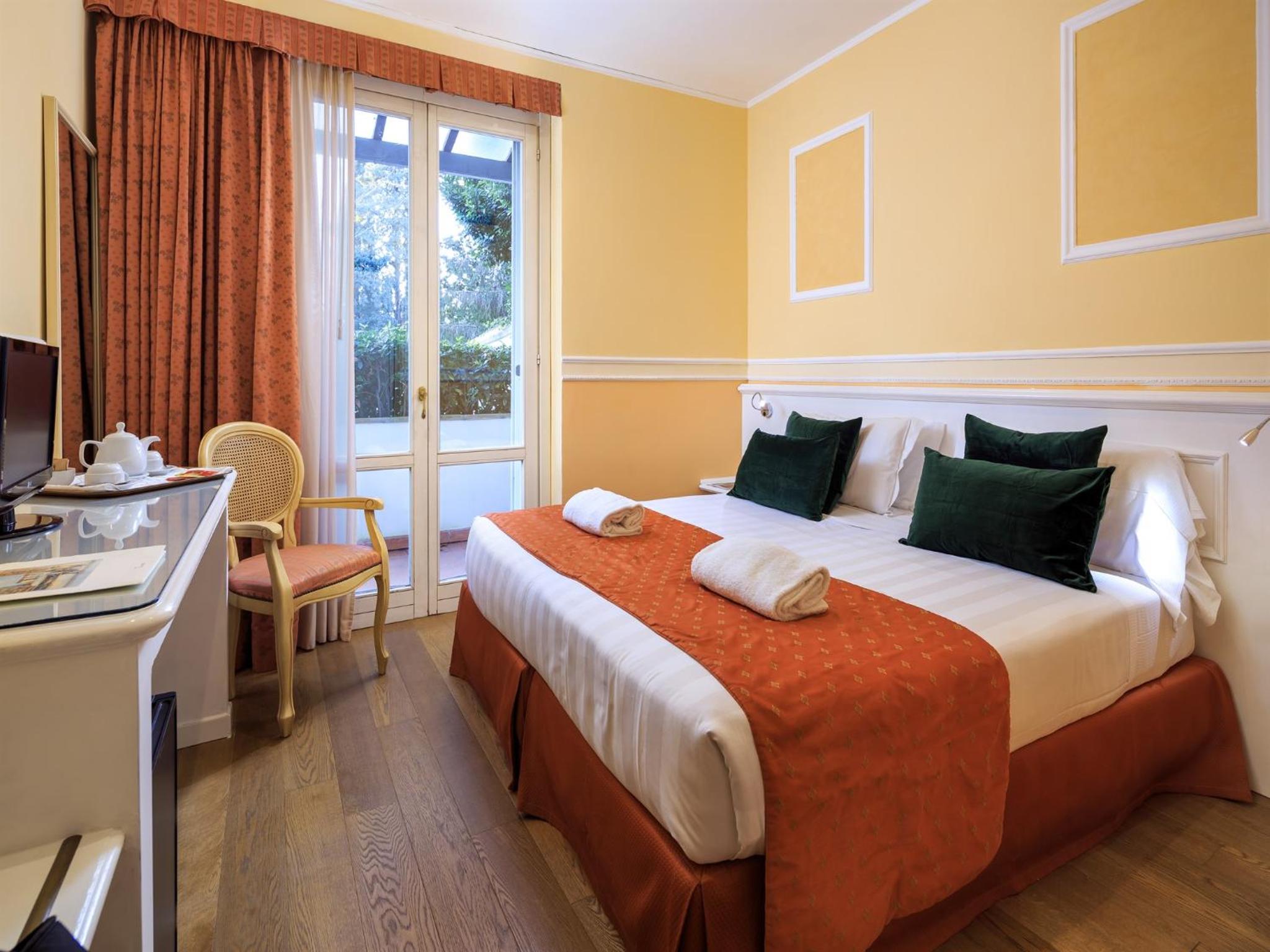 Basic Double or Twin Room - Annex photo 1