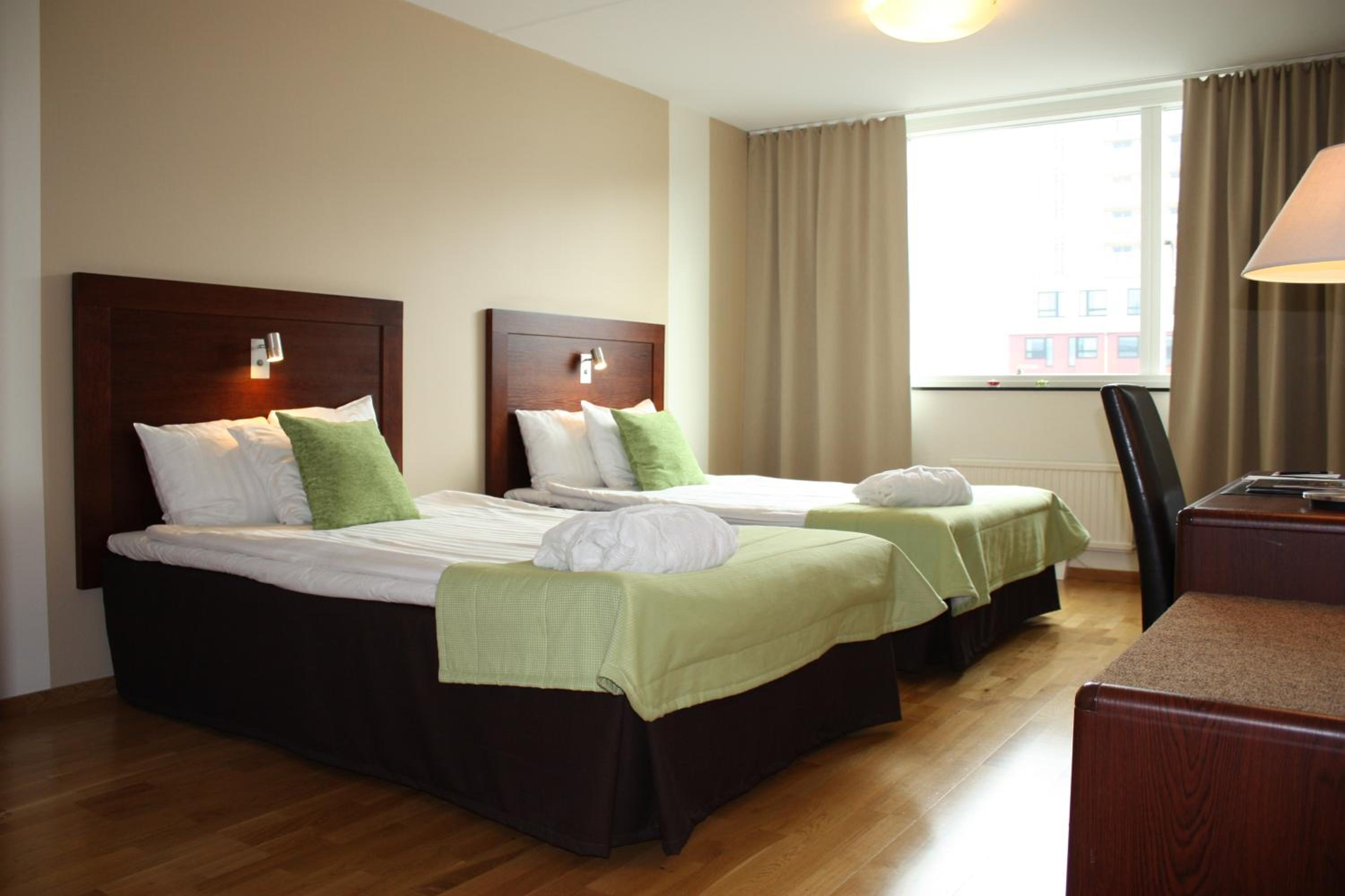 Superior Twin Room - Photo 11