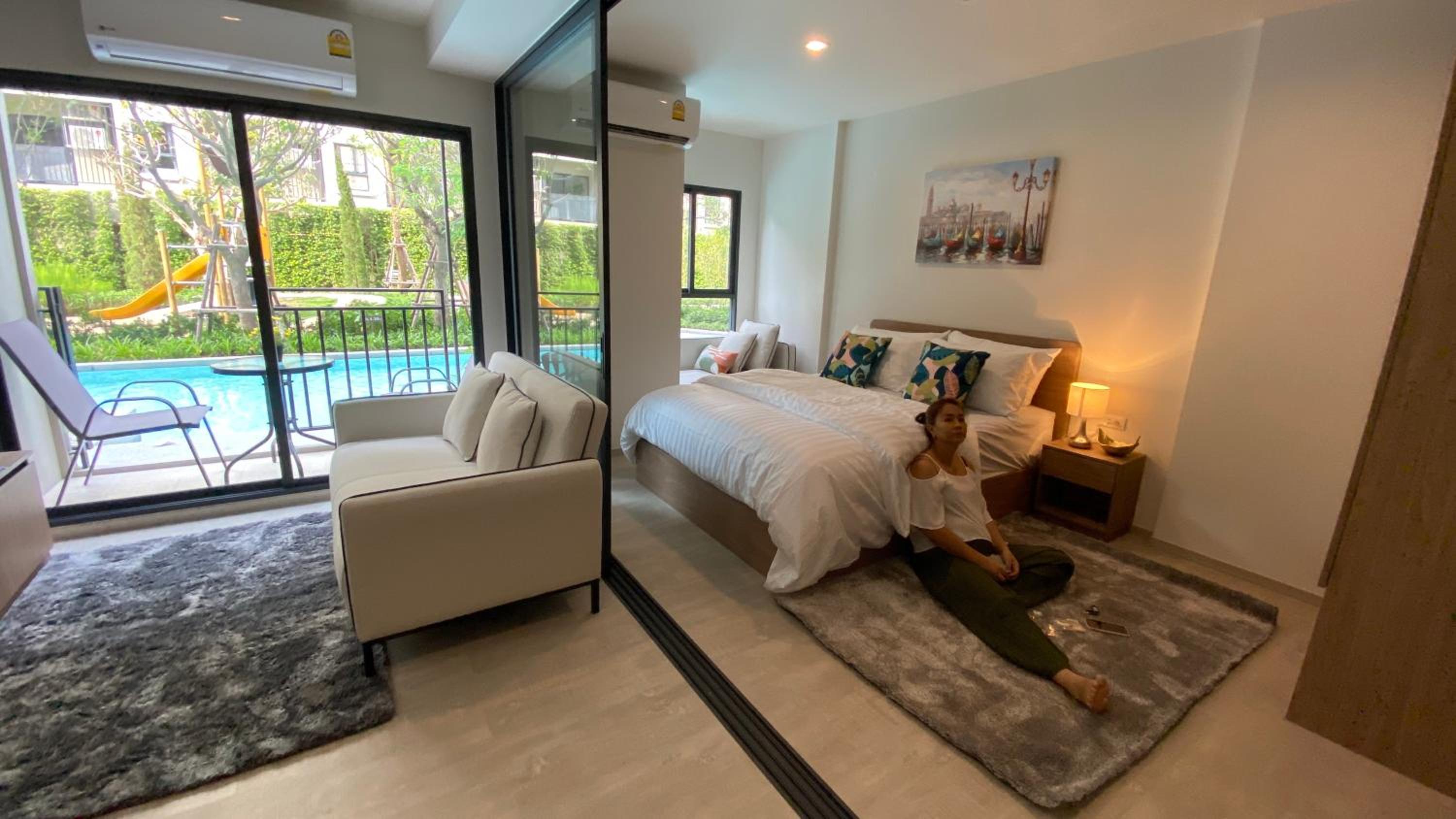 Apartment with Pool View  - Photo 20