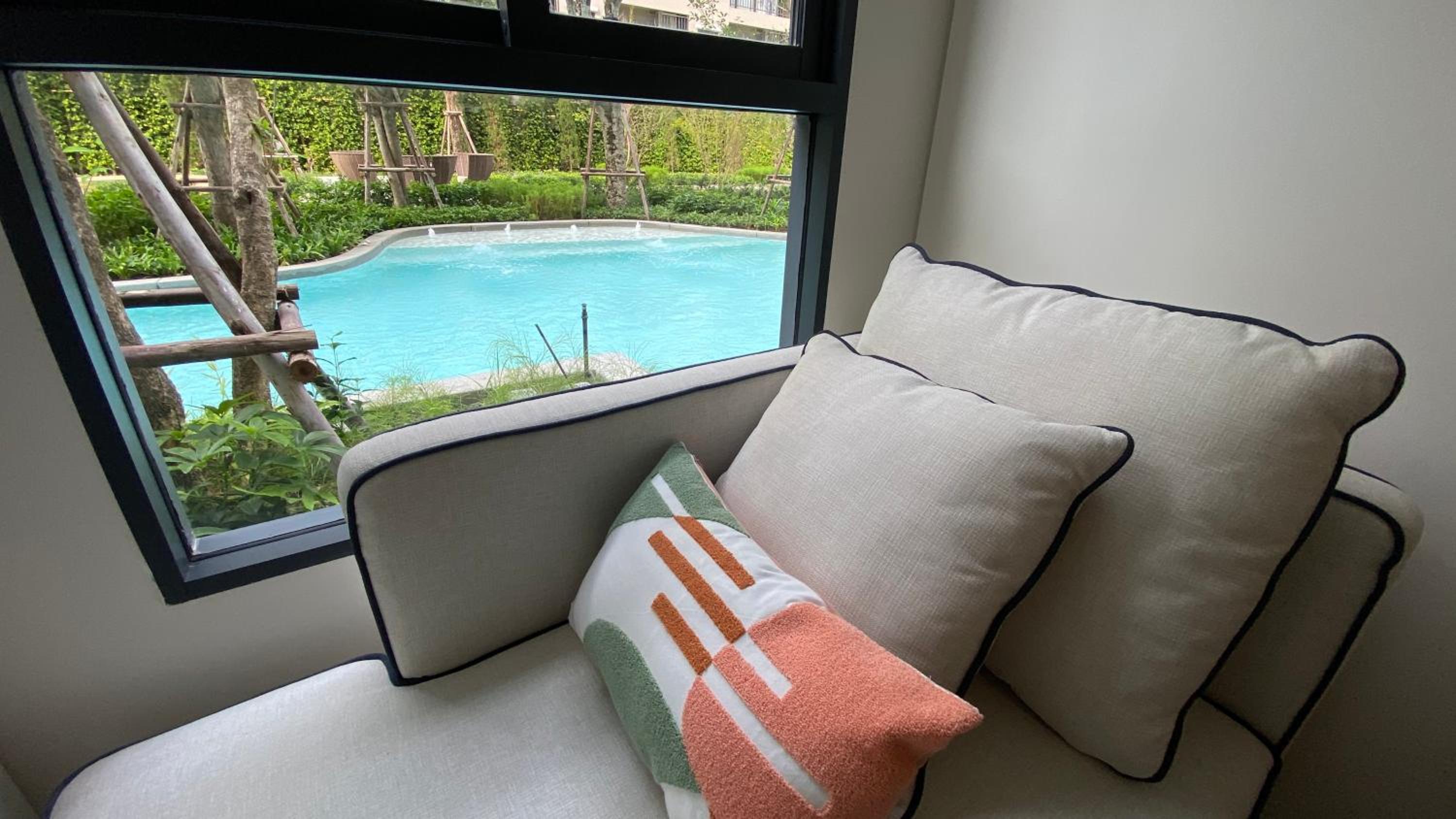 Apartment with Pool View  - Photo 23