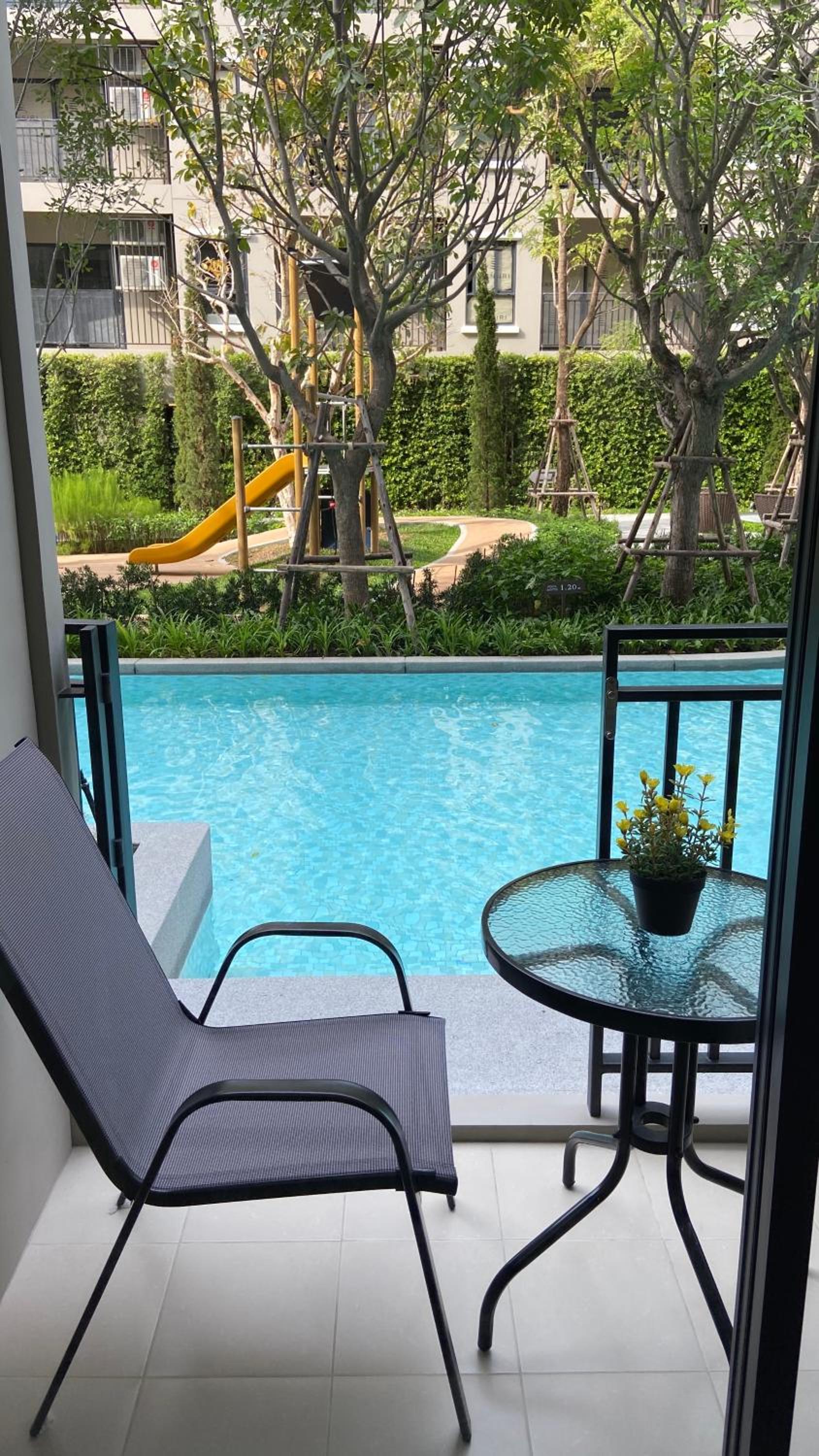 Apartment with Pool View  - Photo 16