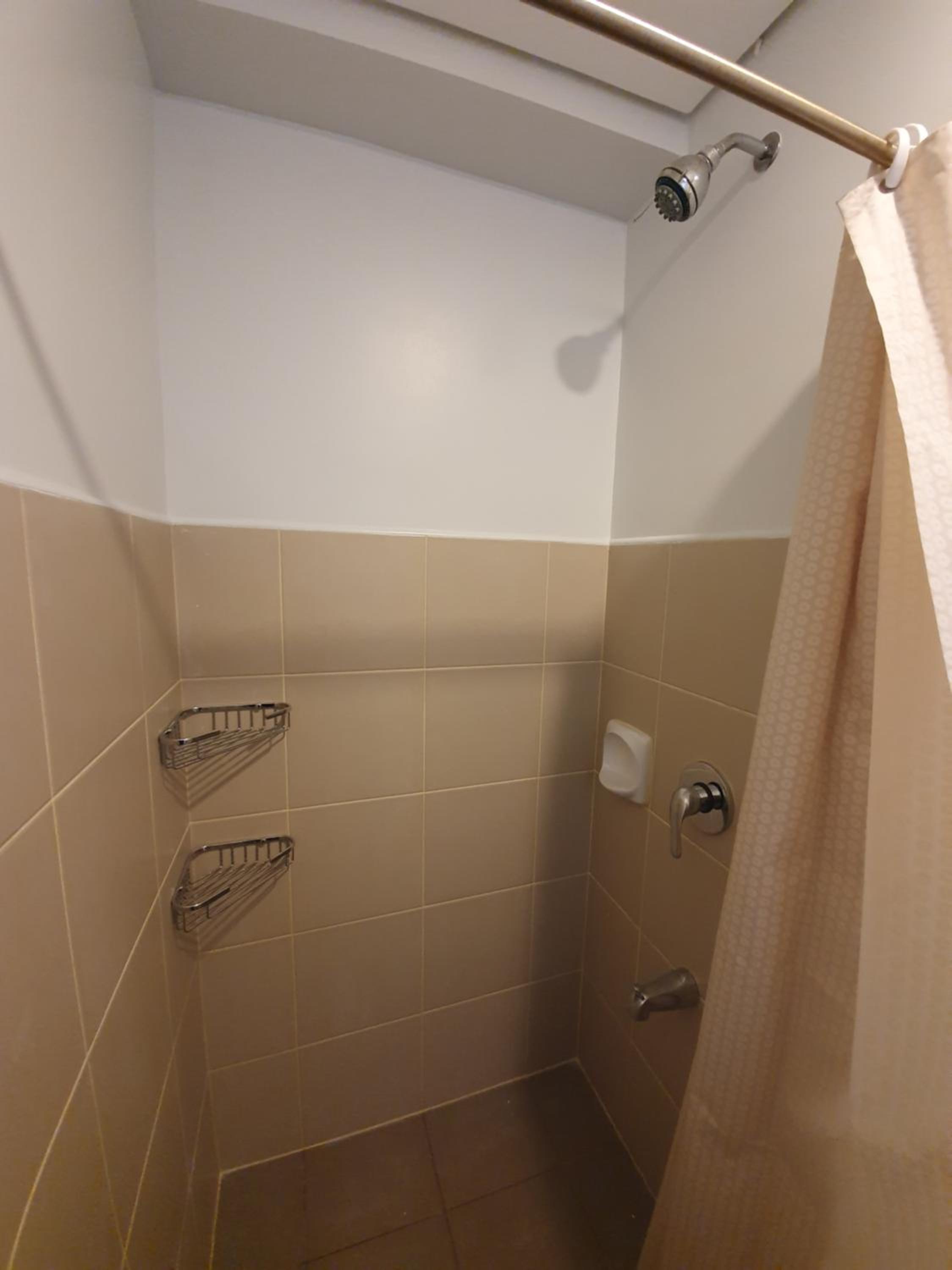 One-Bedroom Apartment - Photo 16