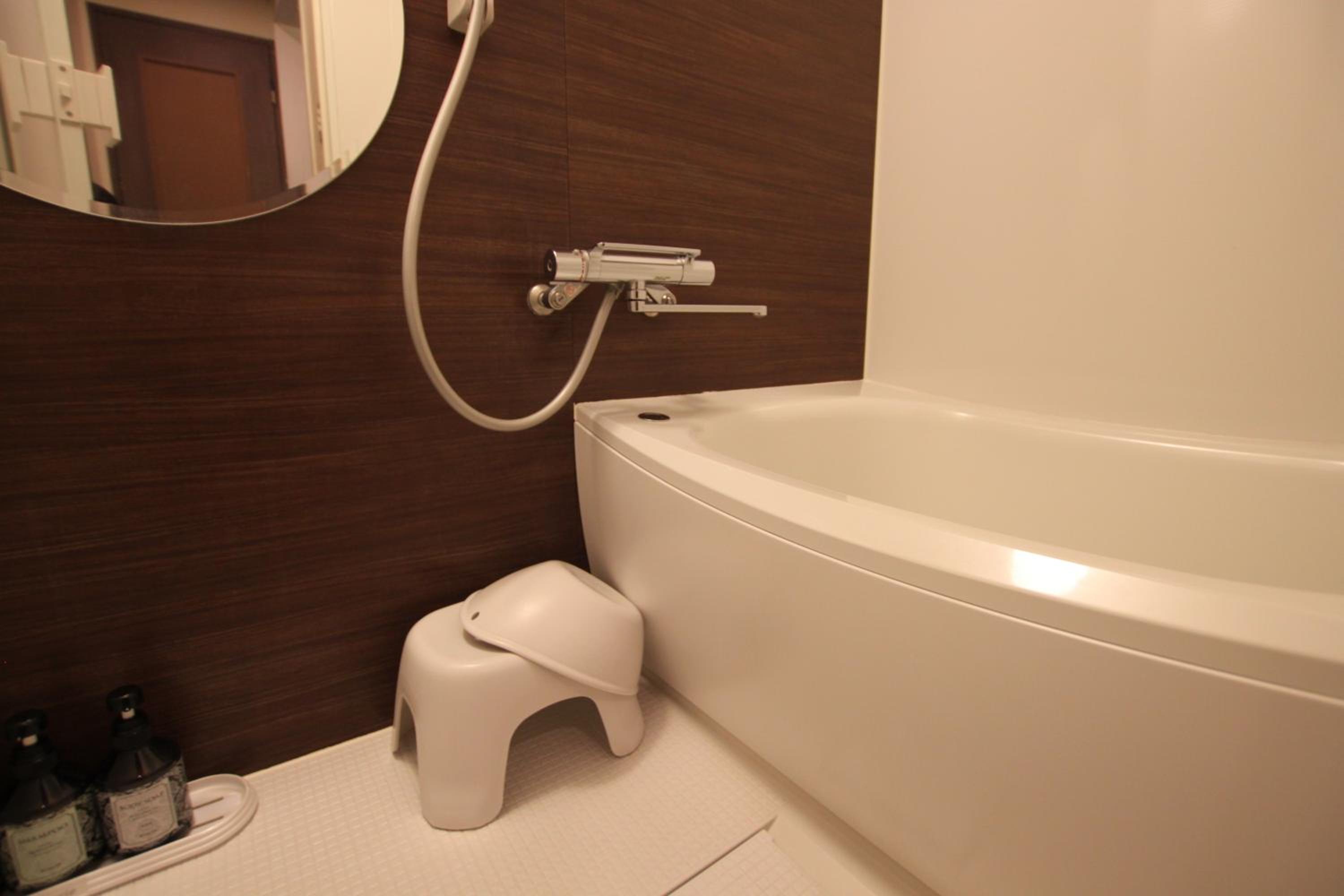 Small Double Room - Photo 9