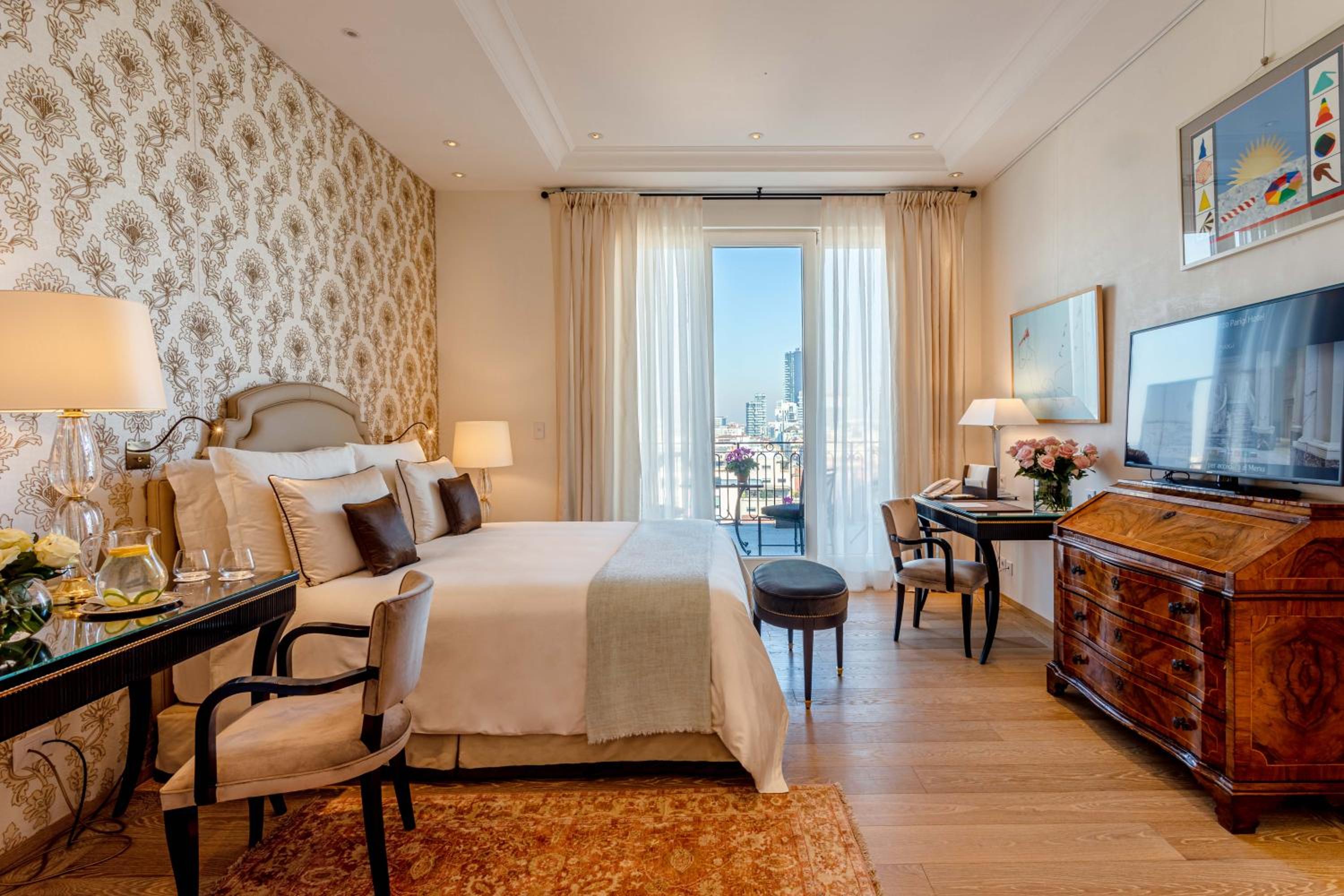Presidential Suite (Non Smoking)