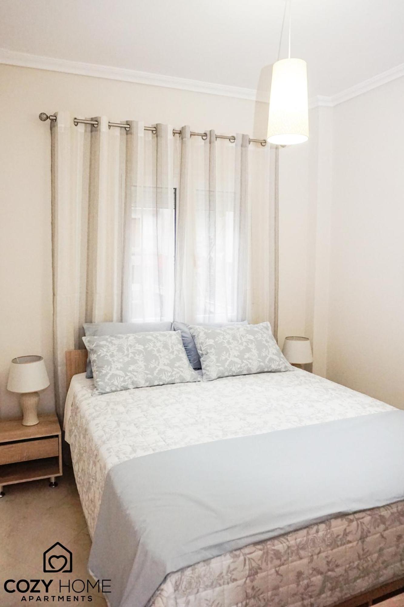 One-Bedroom Apartment - Photo 5