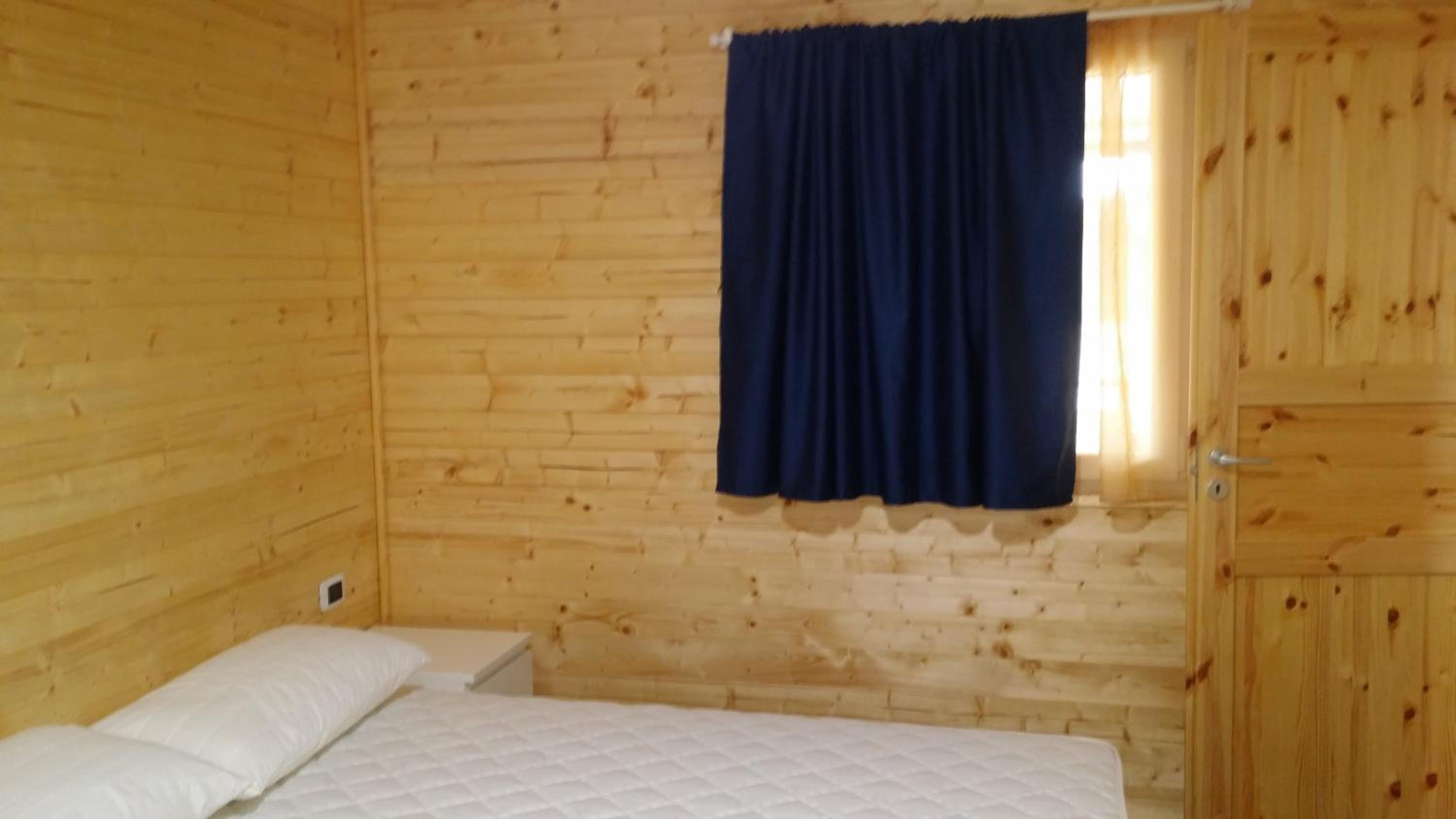 Mobile Home photo 1