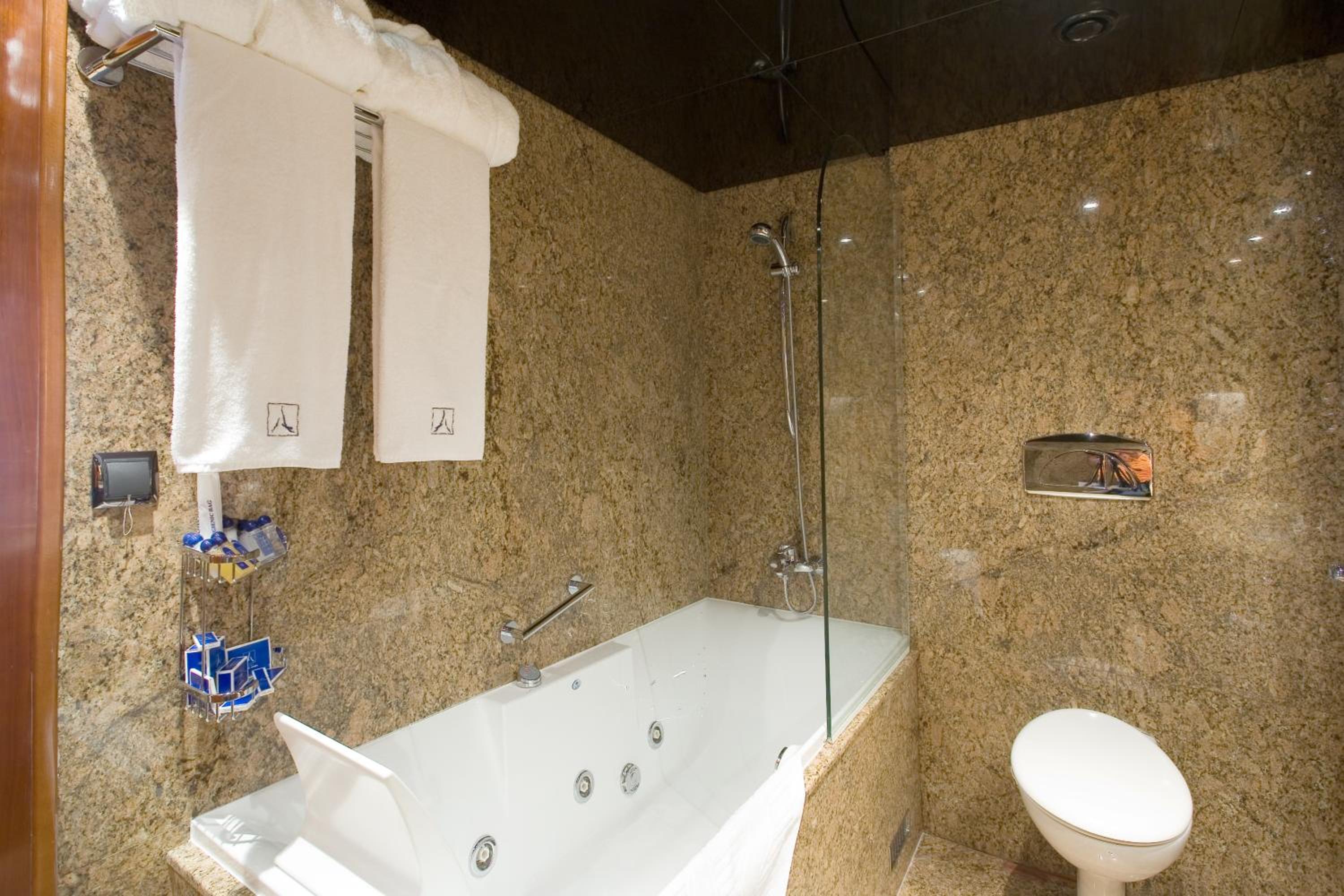 Junior Suite - Photo 4