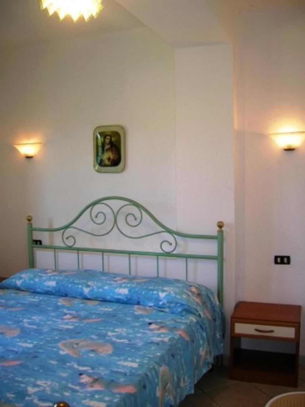 Apartment - Ground Floor photo 2