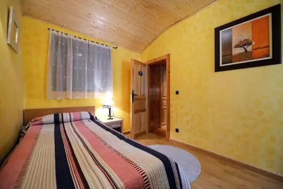 Casa de cuatro habitaciones