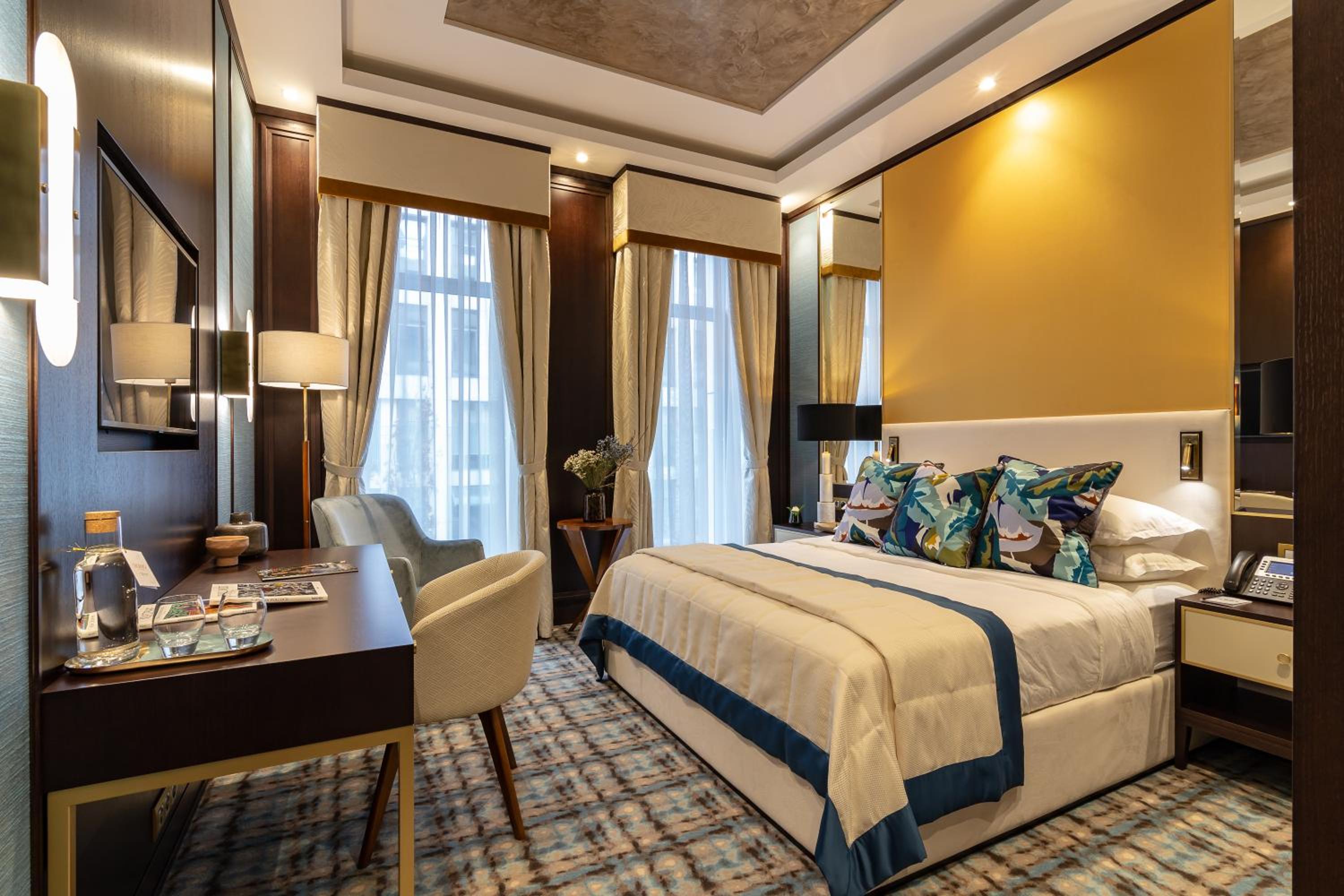 King Room