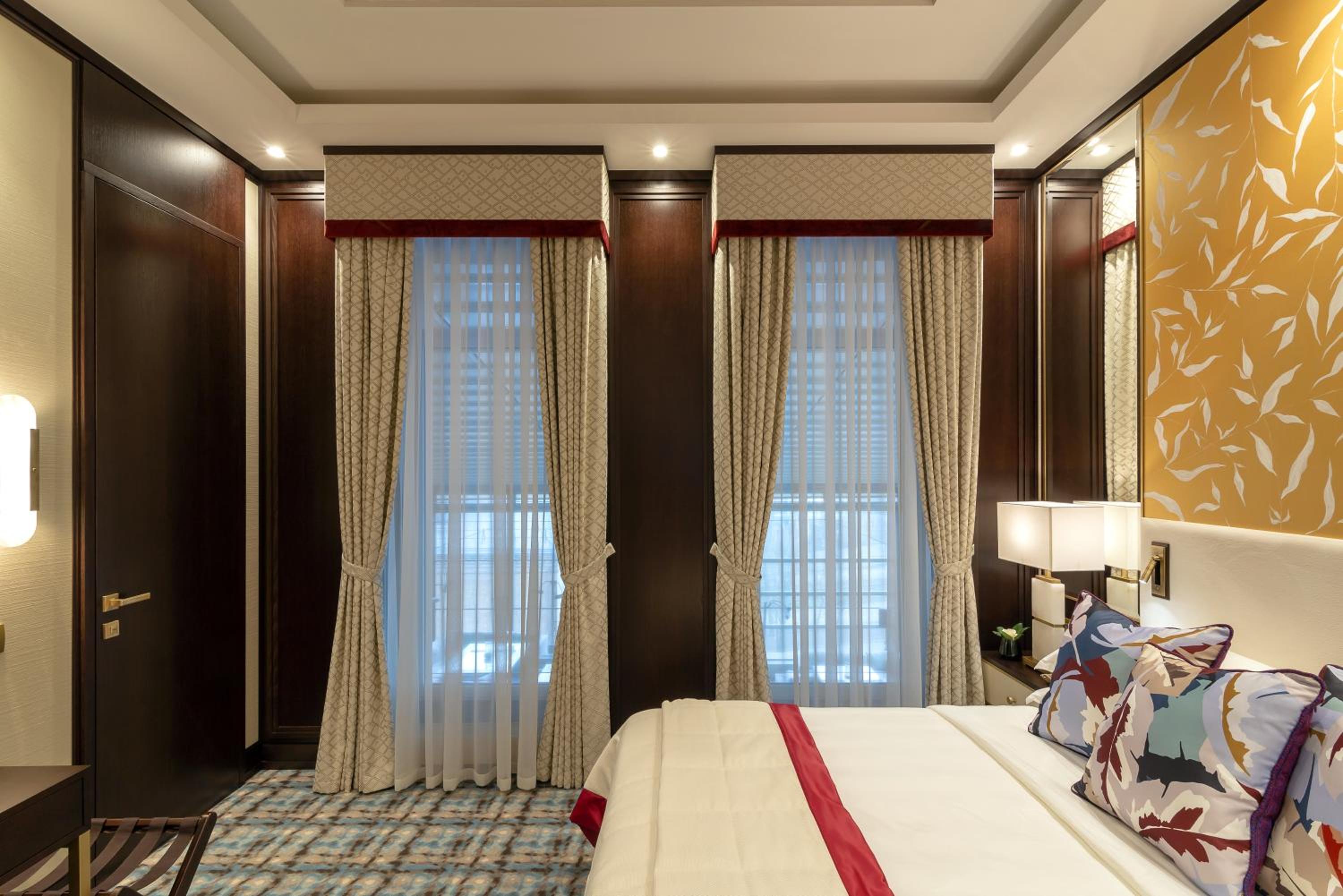 Superior King Room photo 3