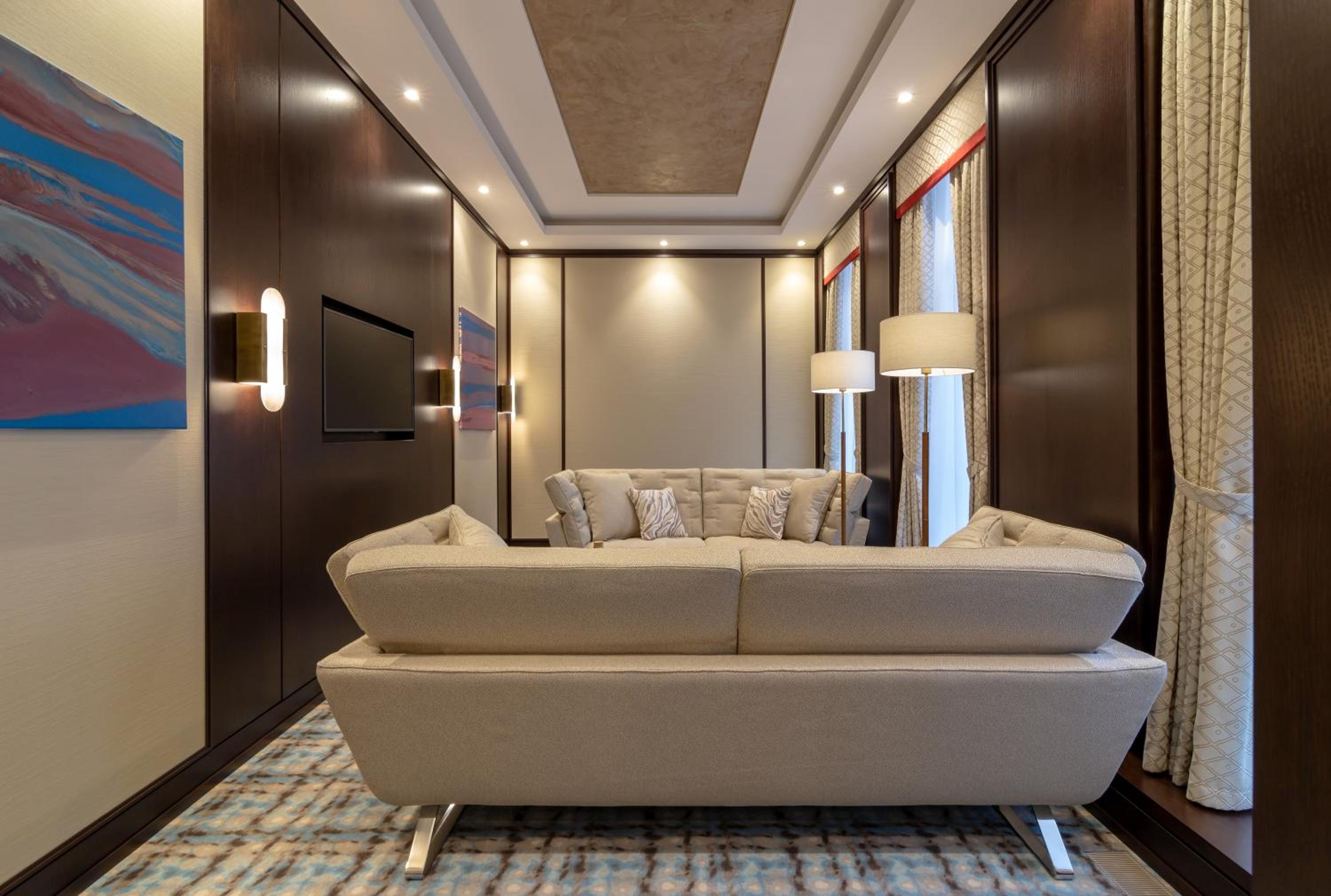 Executive Suite photo 3