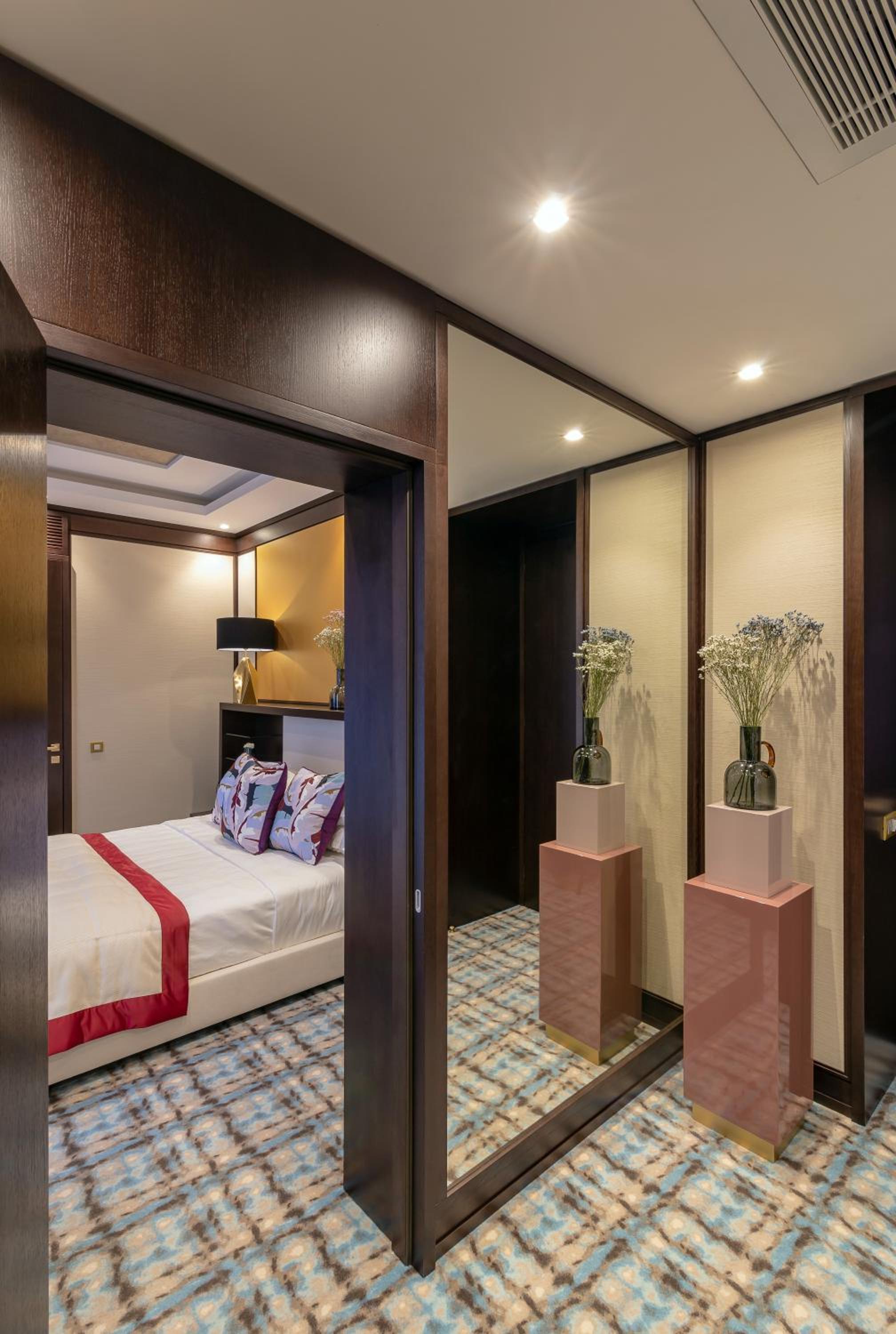 Executive Suite photo 2