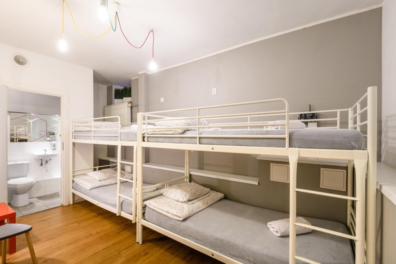 Economy Quadruple Room