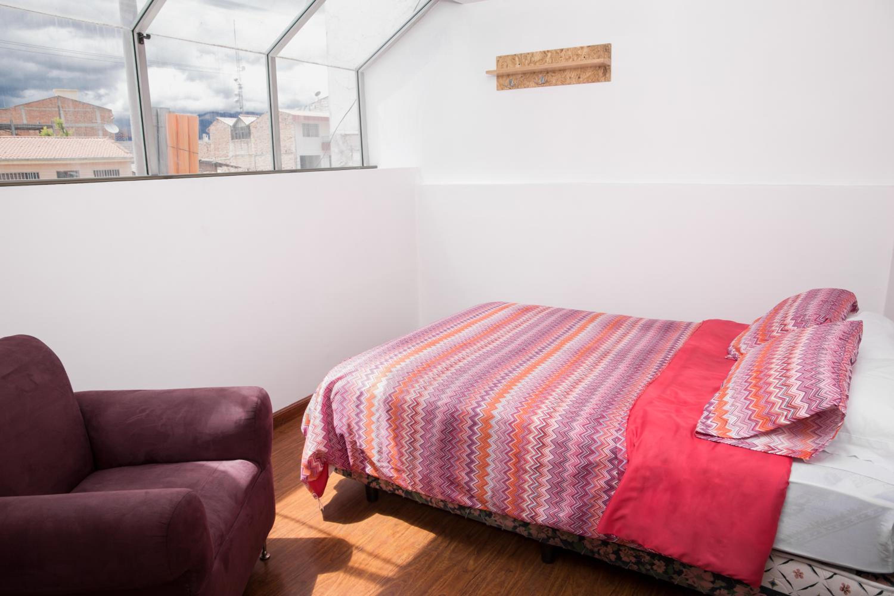 Standard Double Room With Shared Bathroom photo 1