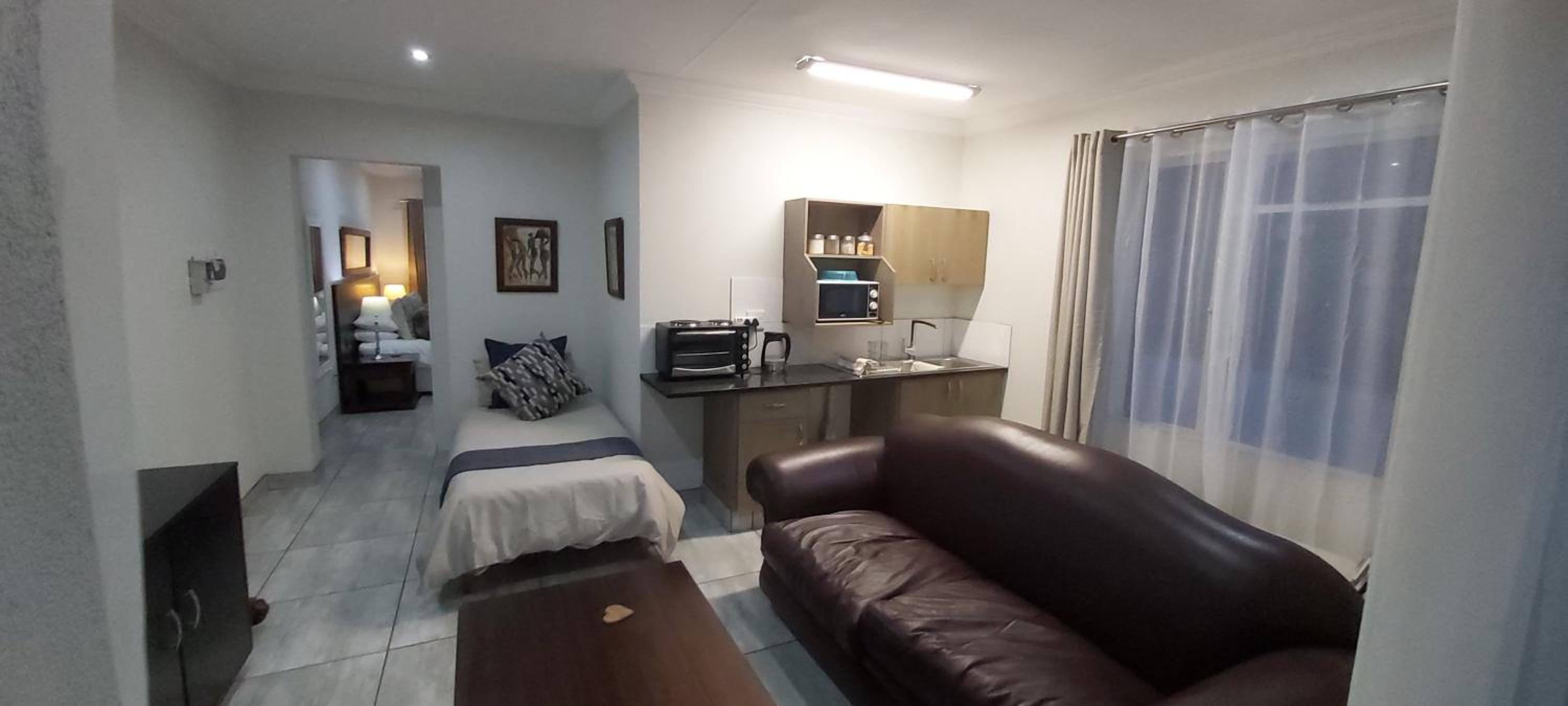 Family Room - Photo 9